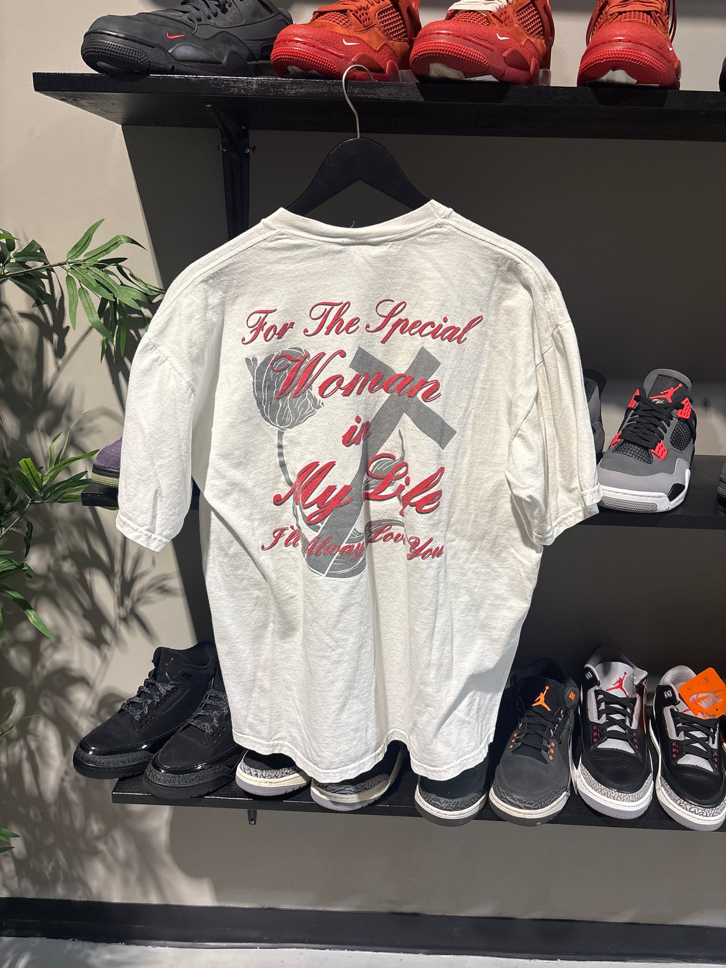 Vintage prayers tee 02