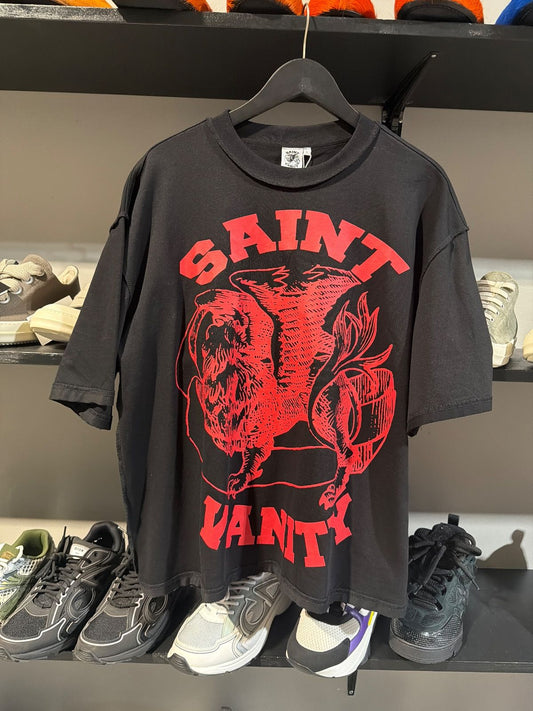 Saint vanity black/red griffin tee
