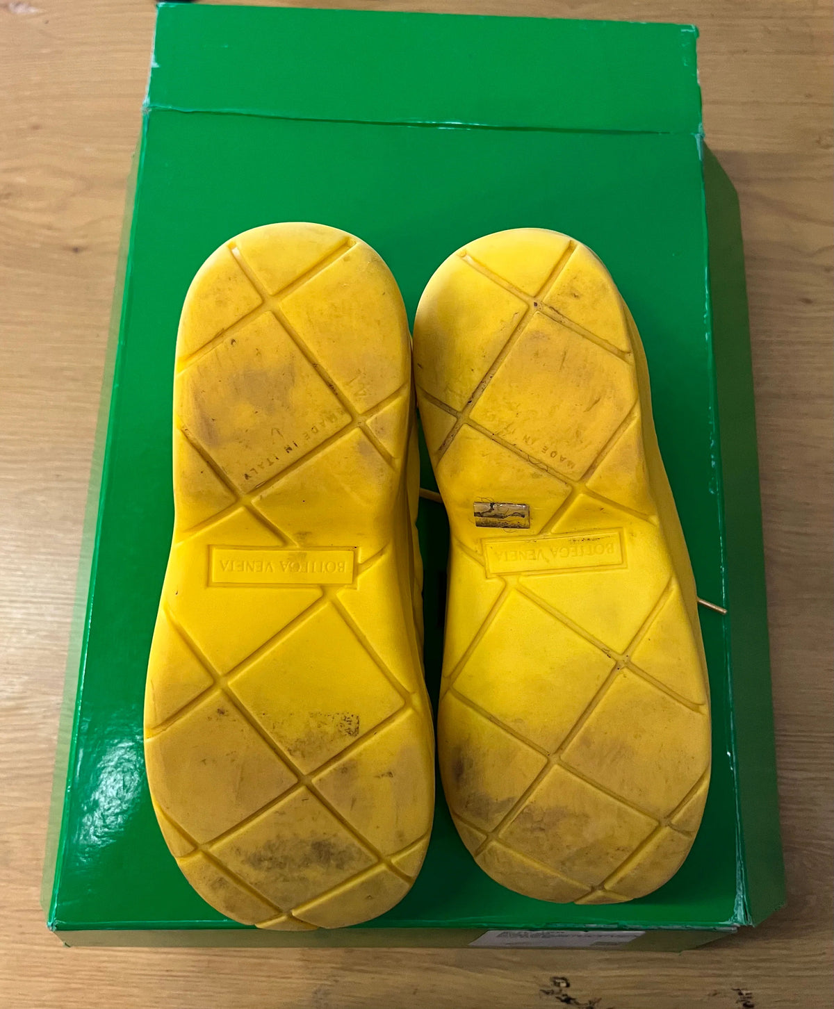 Bottega Yellow Bomber Puddle Boots - Pre-Owned