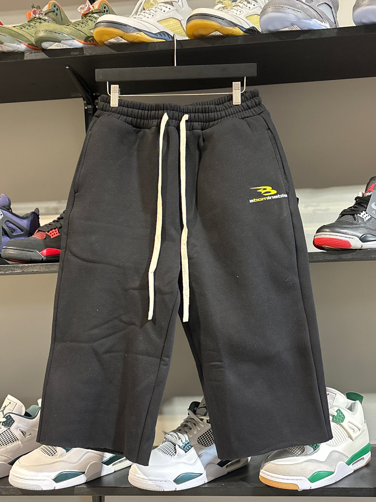 Abominable B Logo Shorts Black/Yellow
