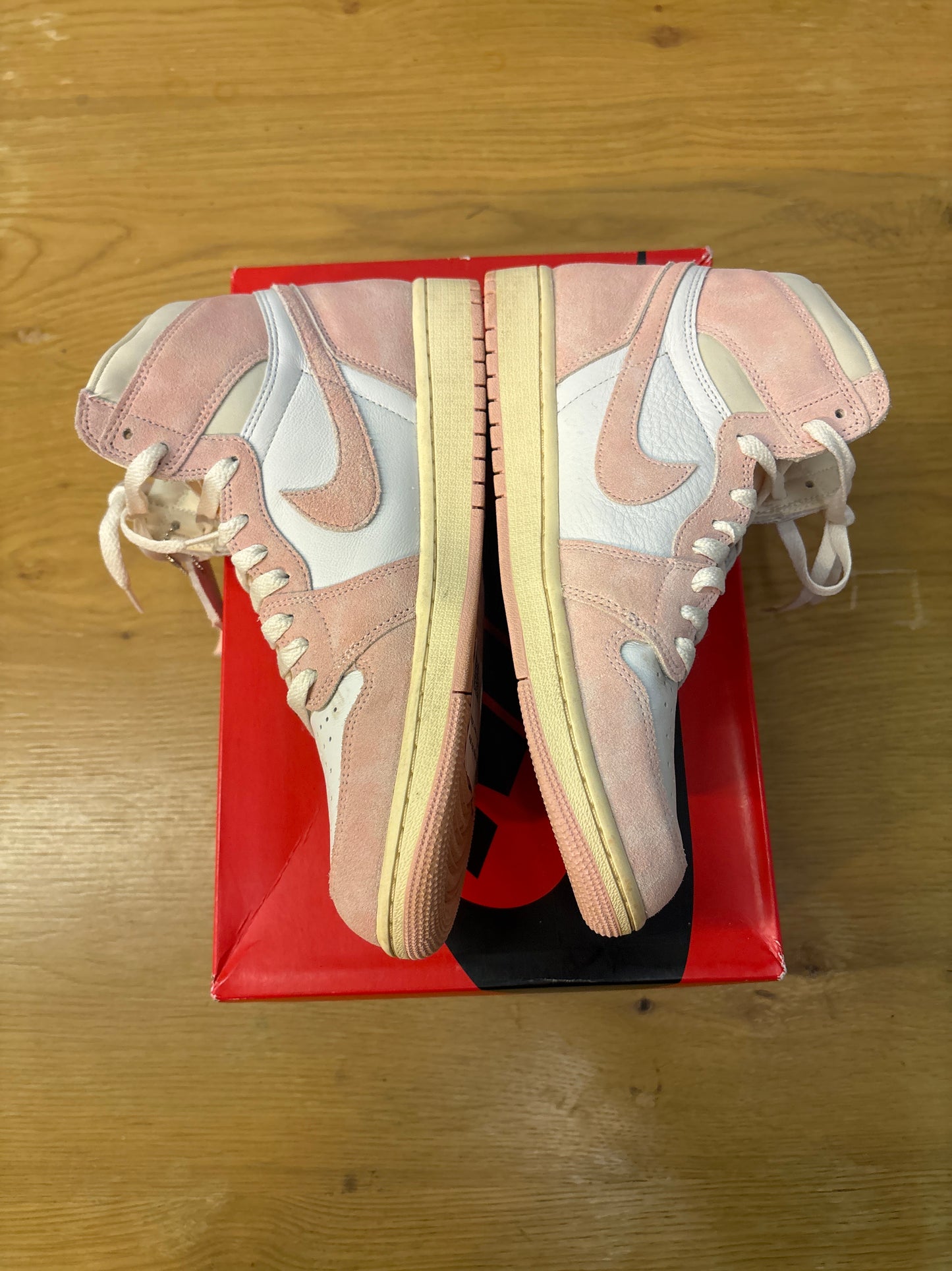 WMNS JORDAN 1 HIGH OG WASHED PINK used Sz 10.5W