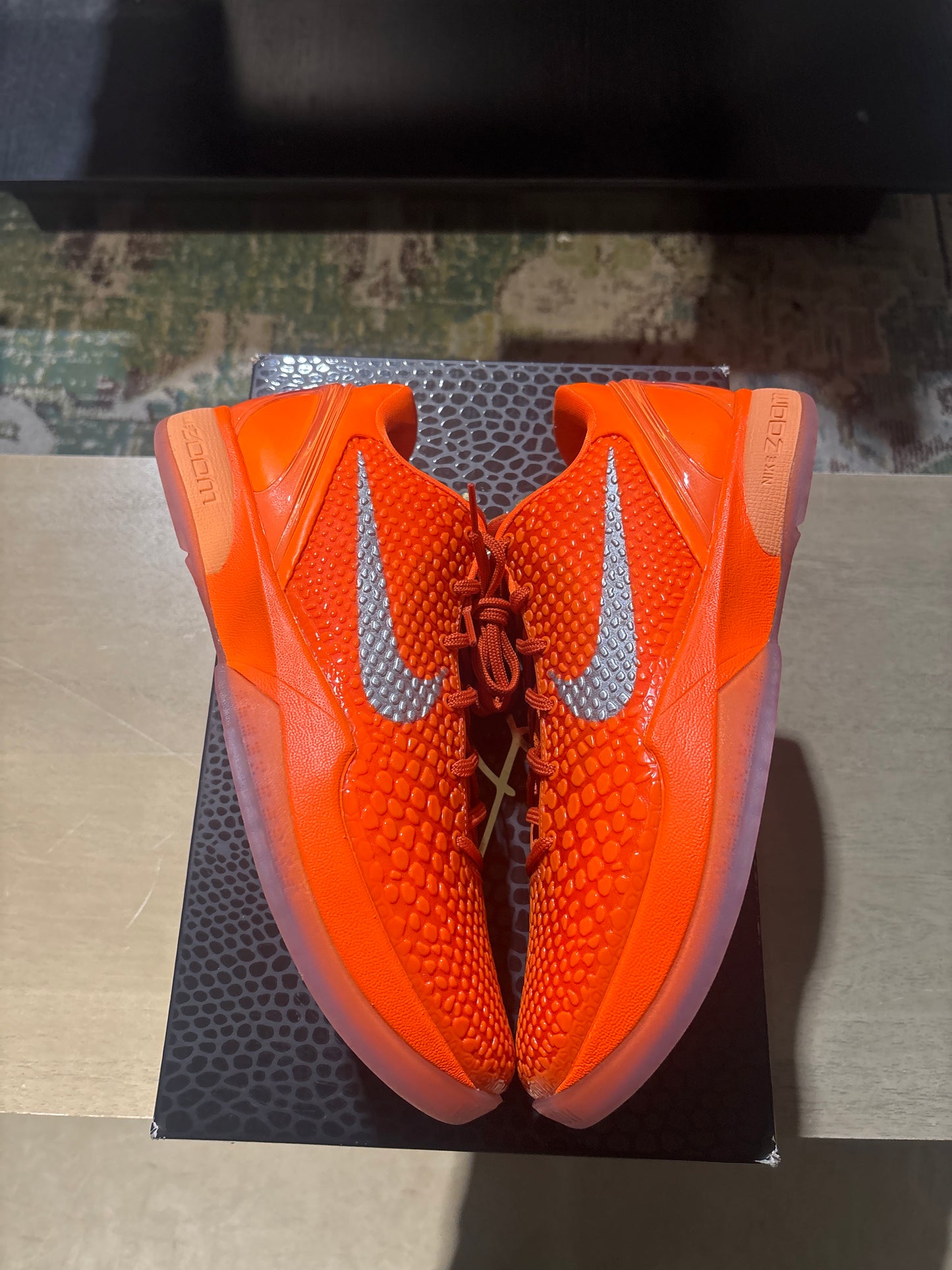 Nike kobe 6 total orange used sz 10.5