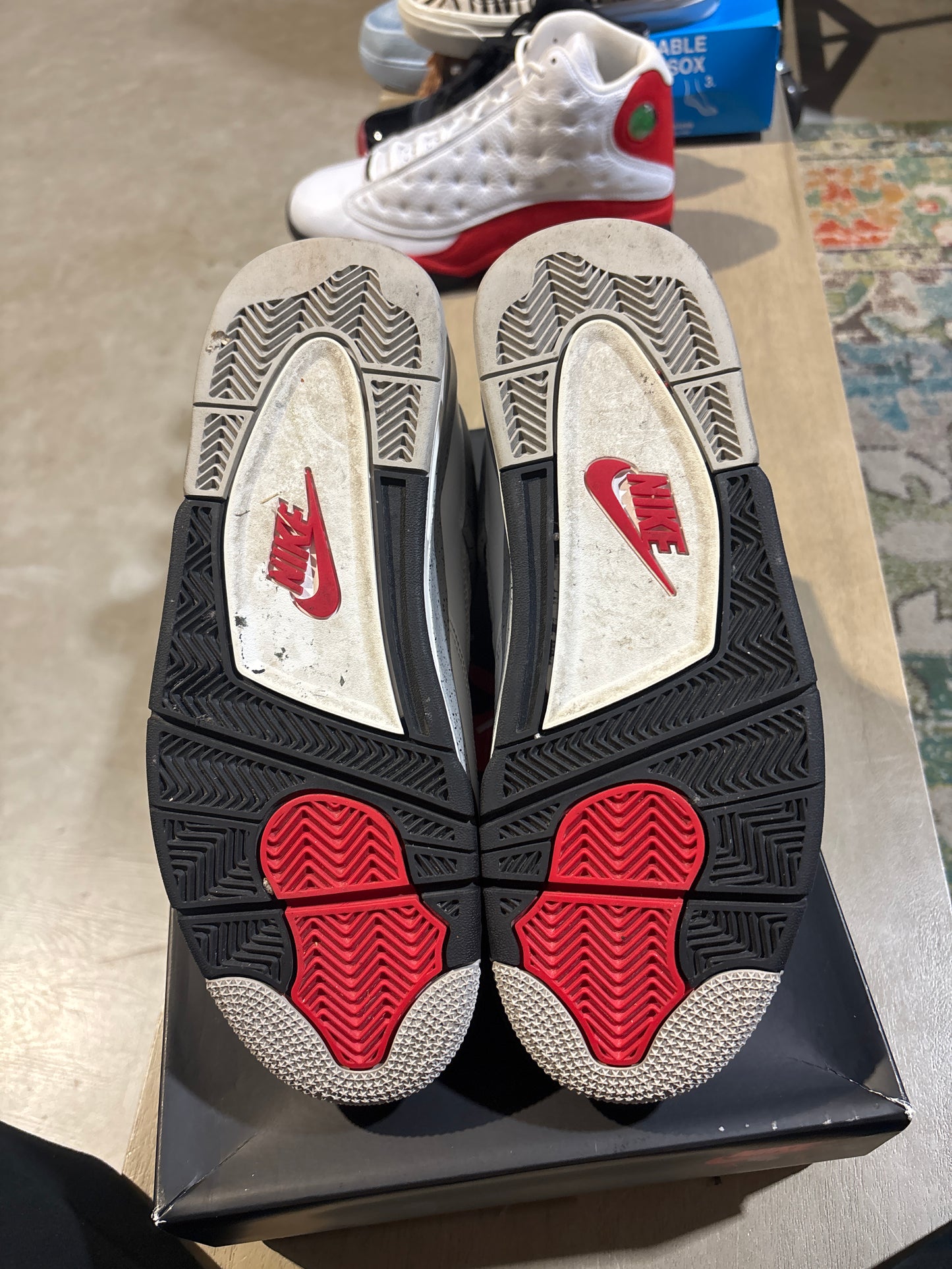 Jordan 4 White Cement Used Sz 9