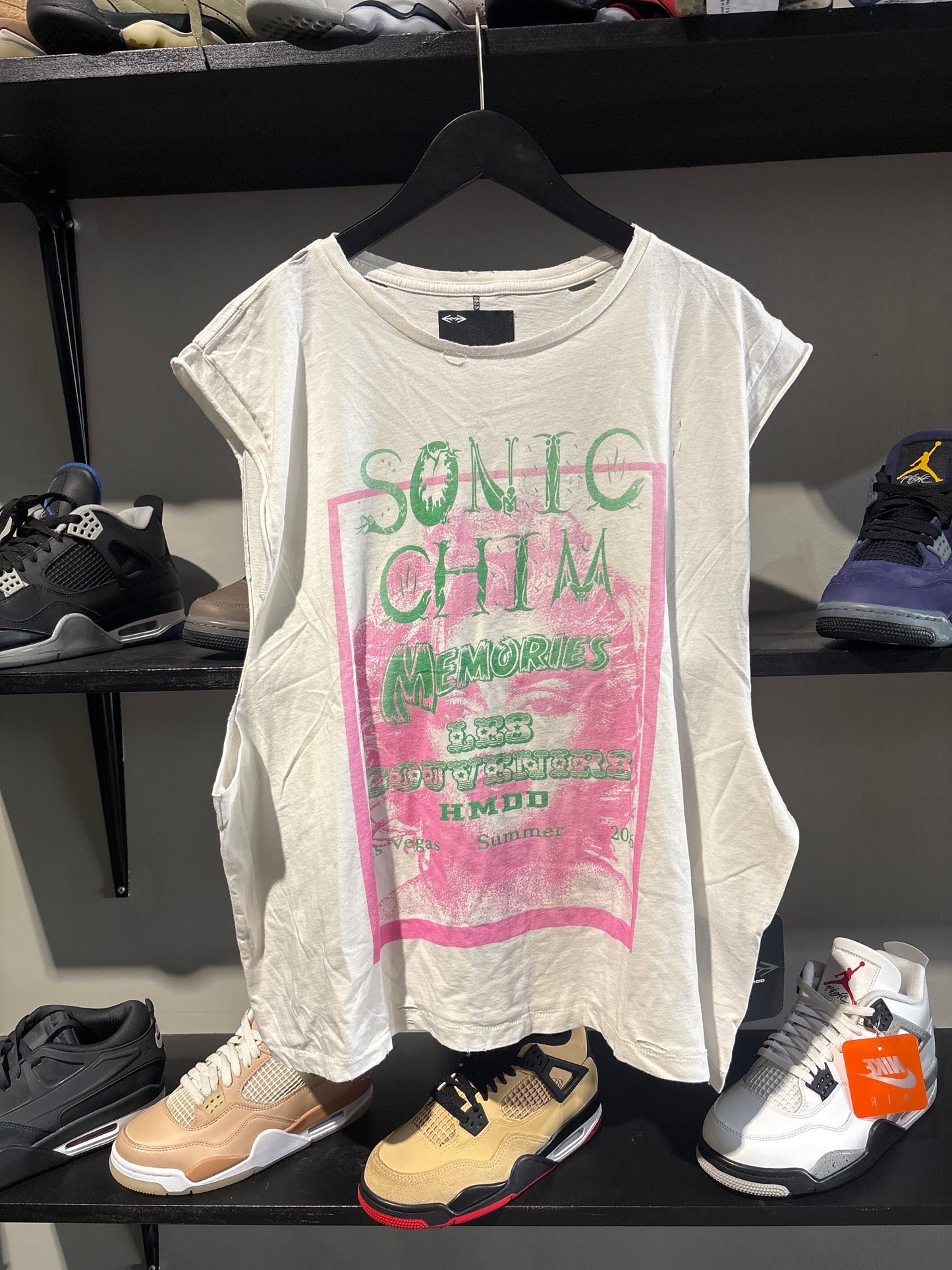 HMDD Chim 97.5 Ringer Black Tee