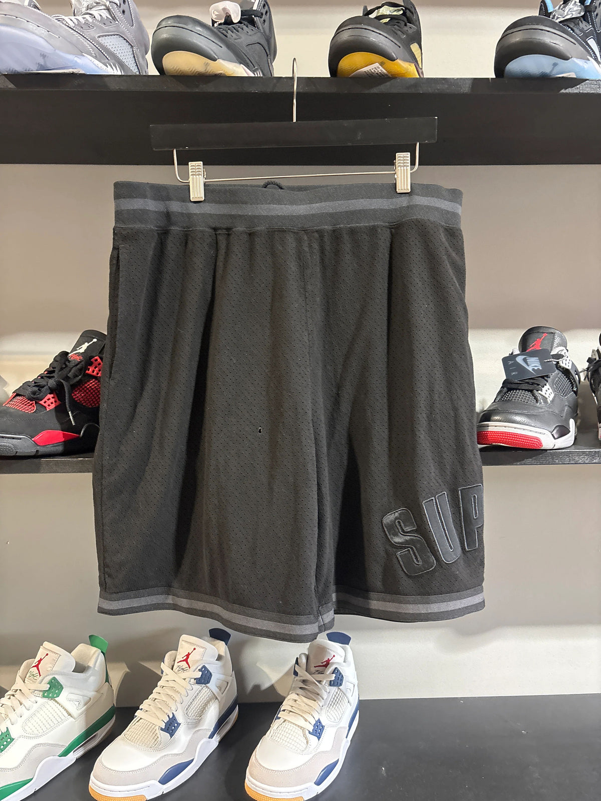 Supreme Basketball Shorts Black/Black Sz Xl - Pre-Owned