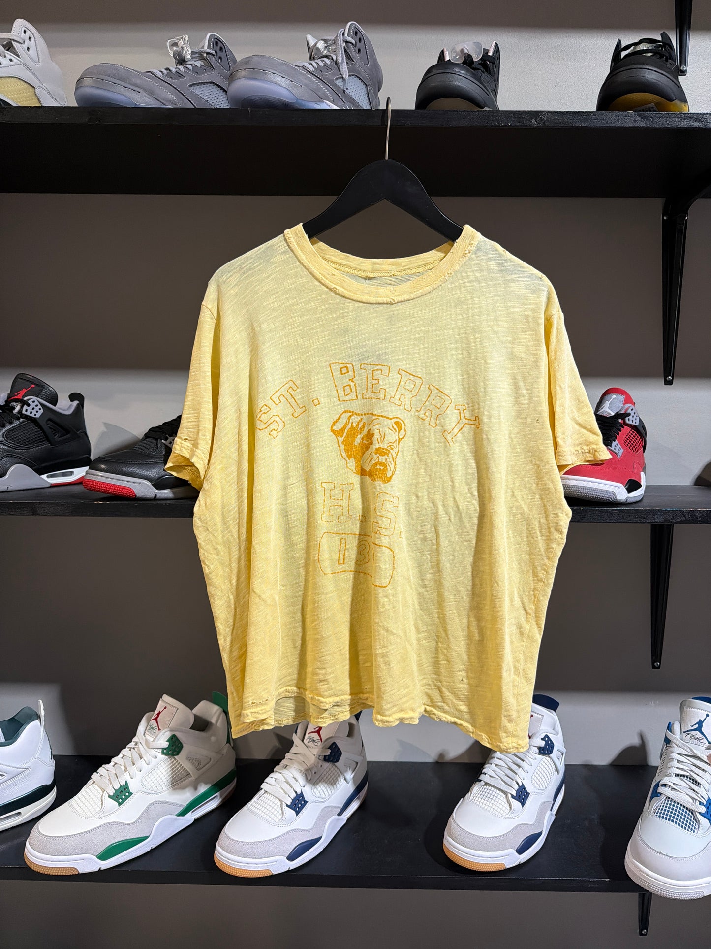 GV GALLERY ST BERRY TEE (1)