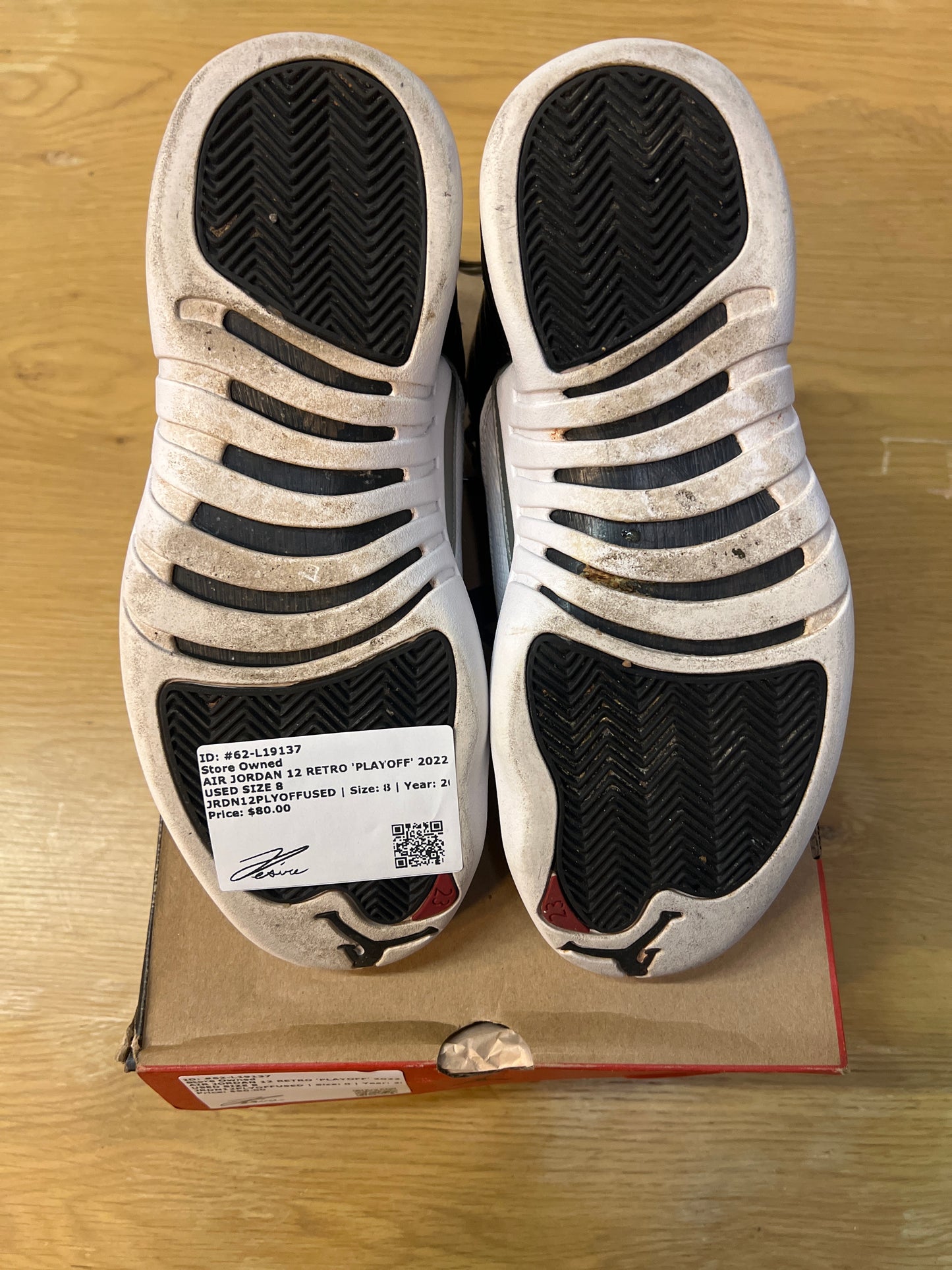 AIR JORDAN 12 RETRO PLAYOFF 2022 USED SIZE 8