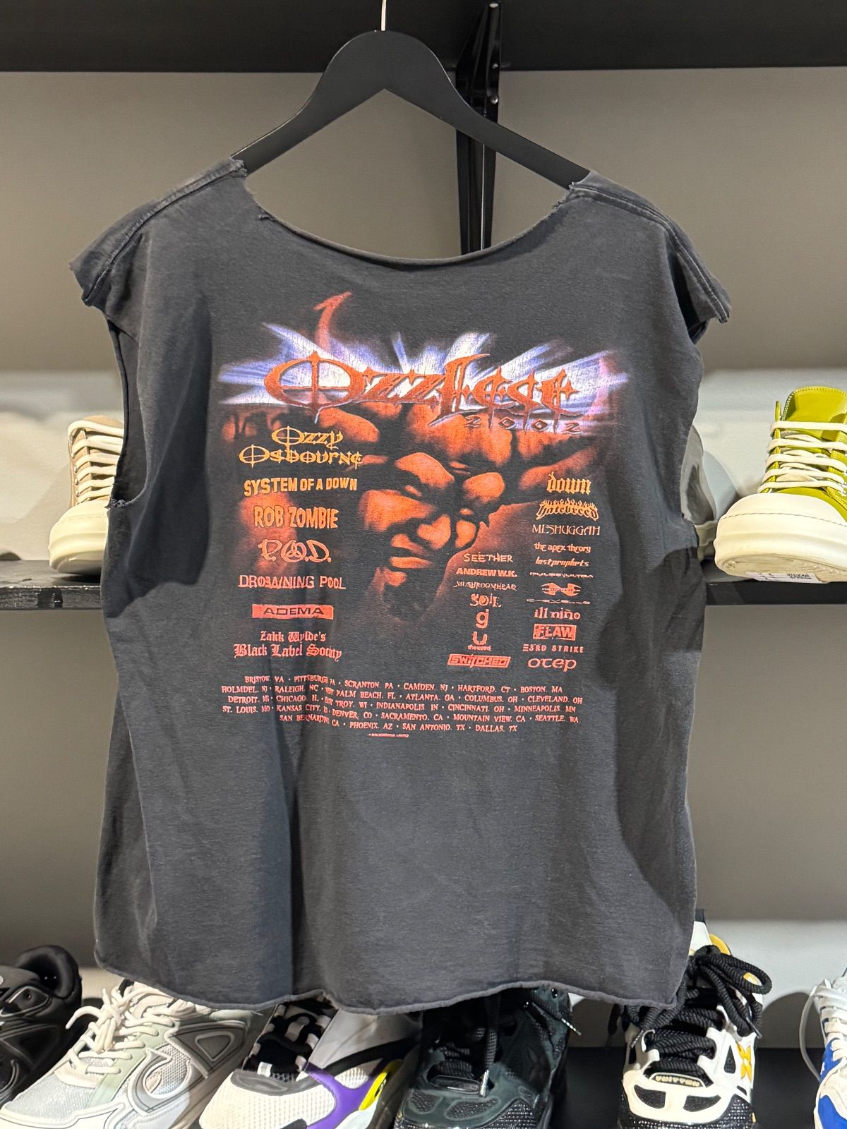 Vintage Ozzfest Cutoff Tee 02' Black - Vintage