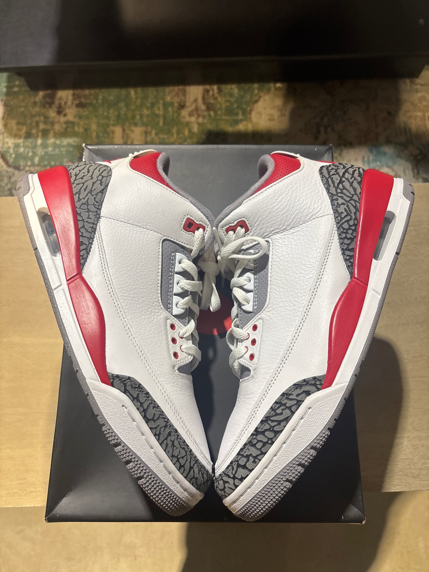 Air Jordan 3 fire red used sz 11