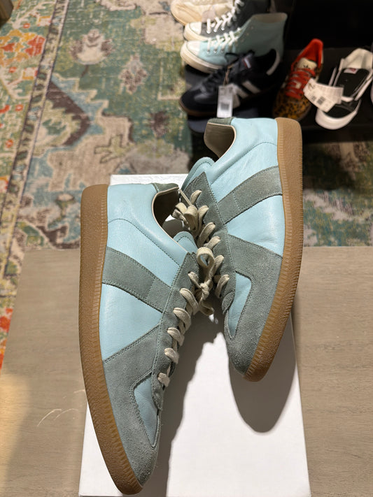 Maison Margiela Gat Light Blue/Gum