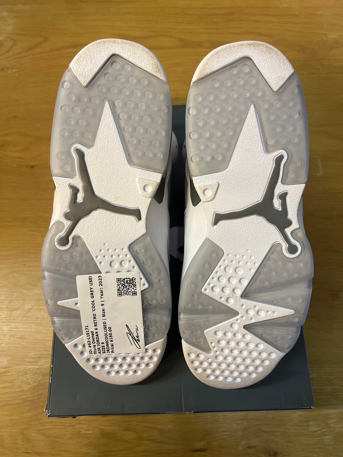 AIR JORDAN 6 RETRO COOL GREY USED SIZE 9