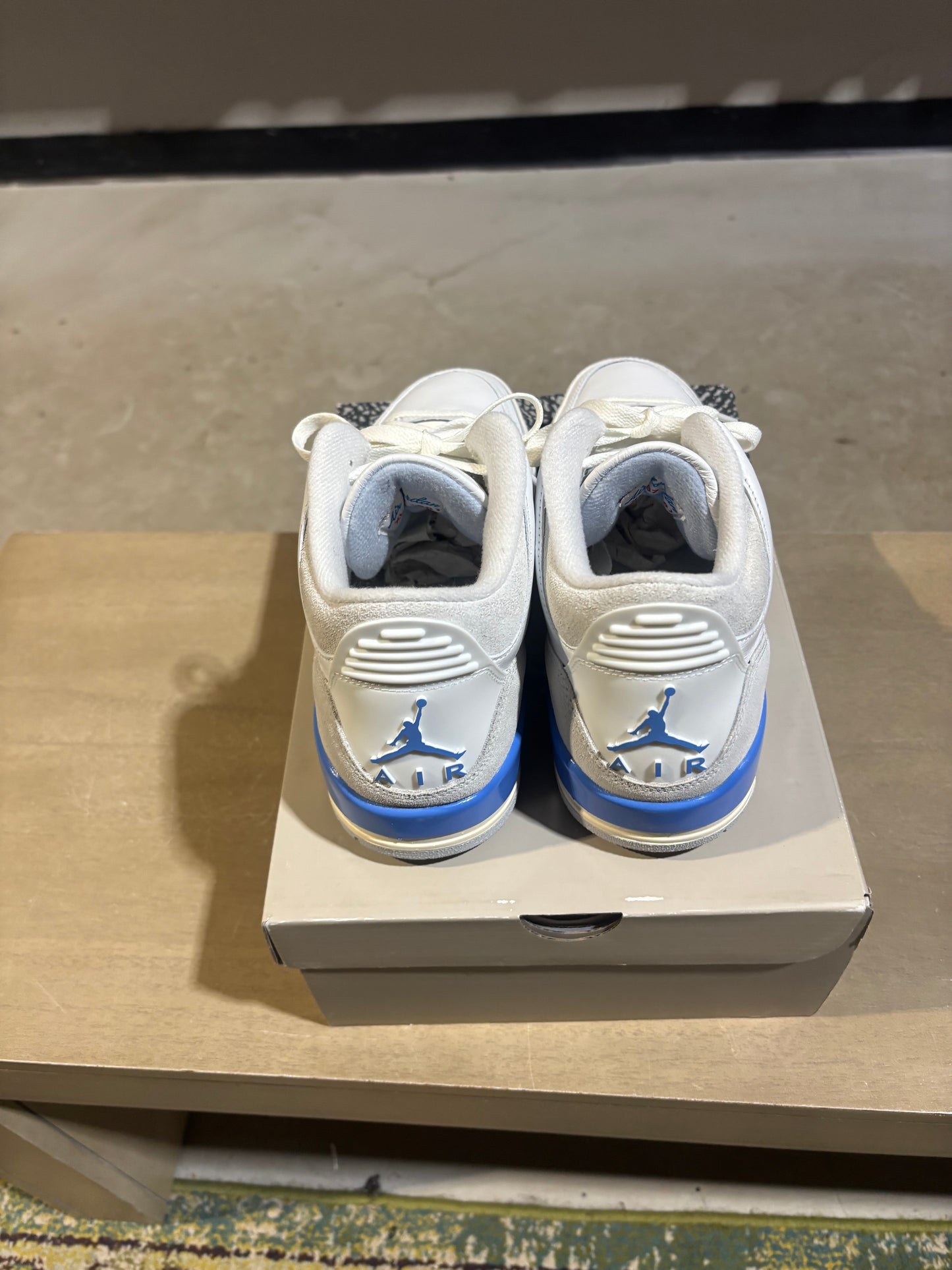 Jordan 3 lucky shorts used sz 9