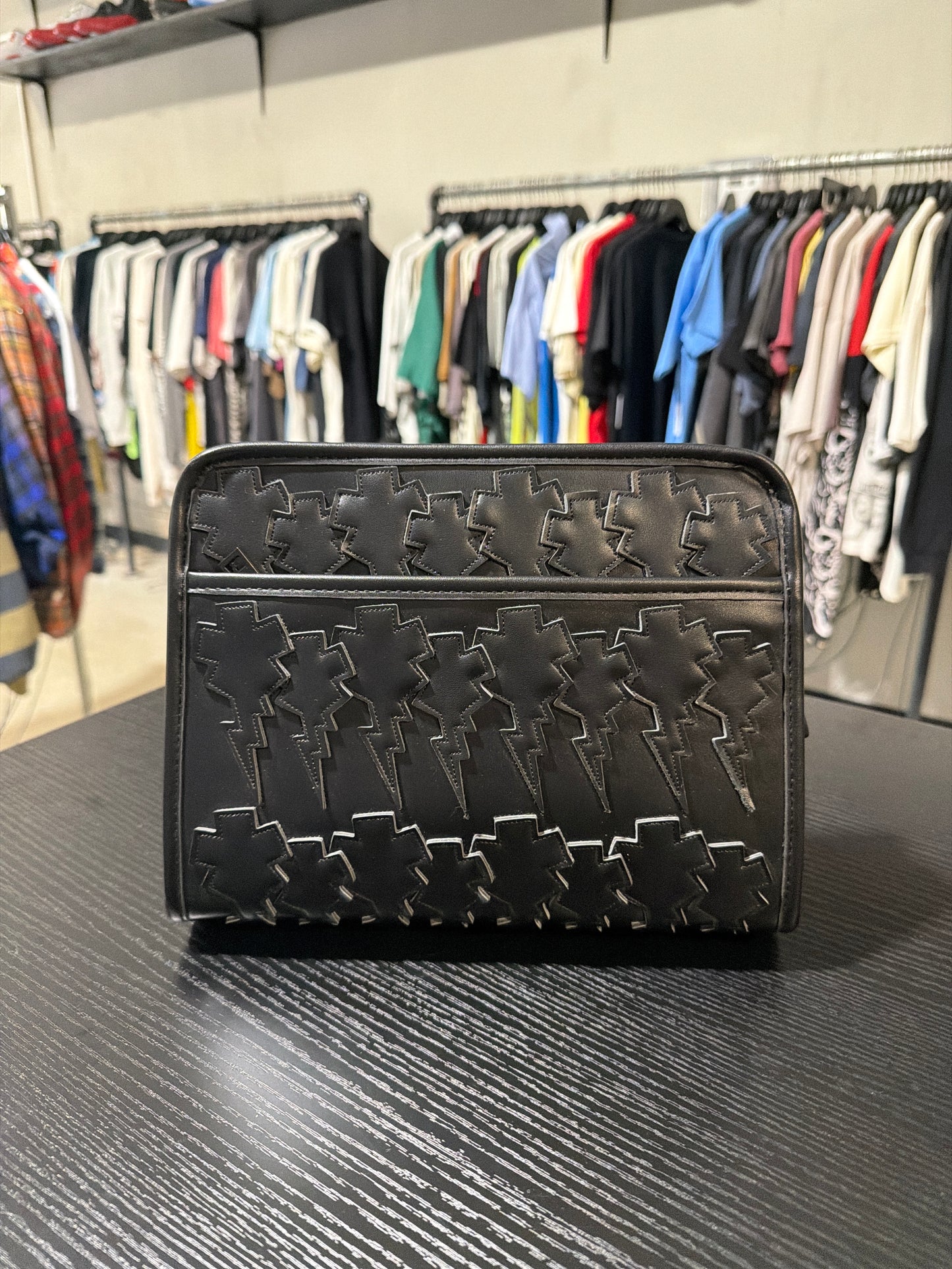 Lavish Legacy Black/Black Clutch