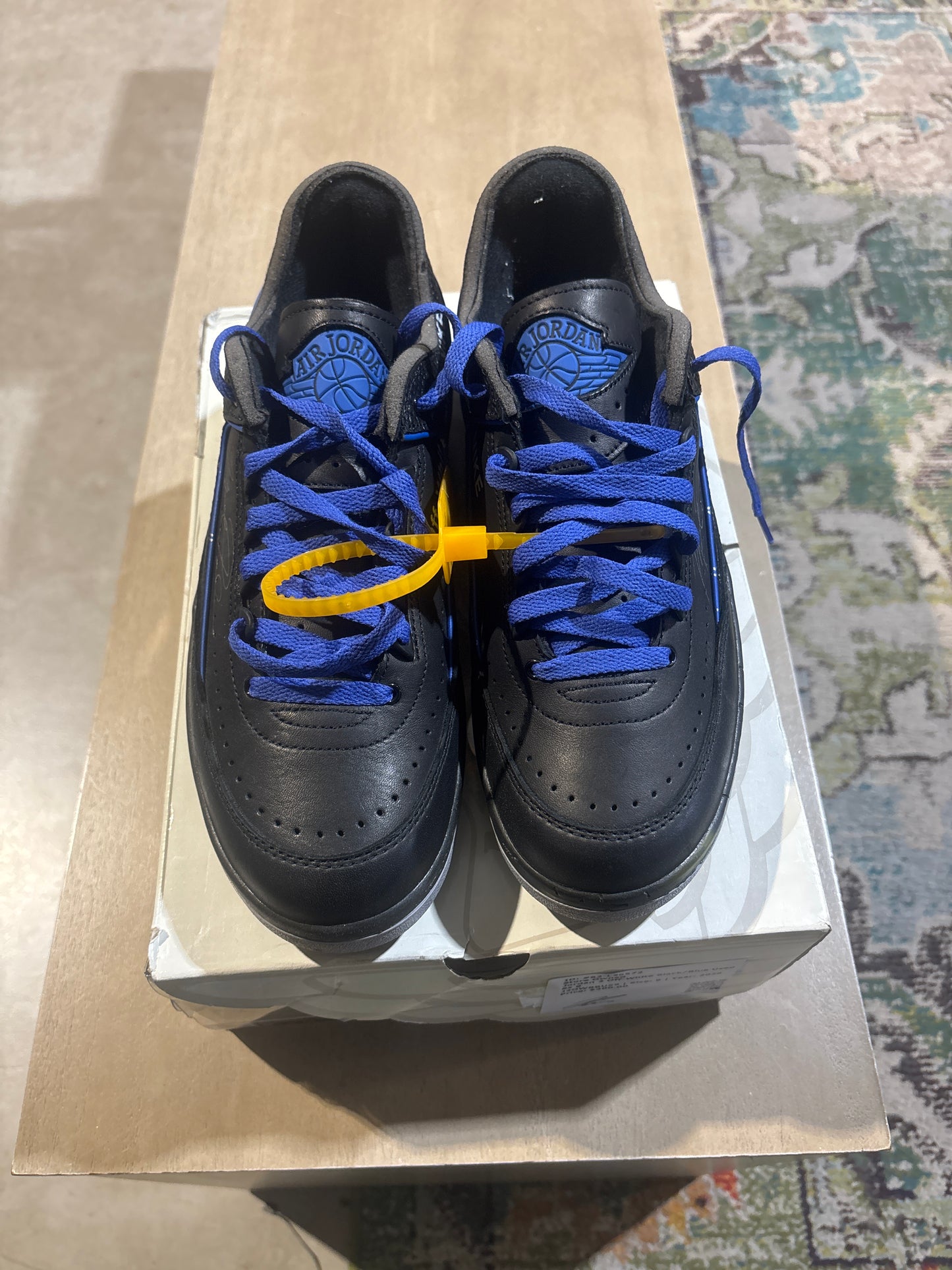 Jordan 2 Off-White Black/Blue Used Sz 9