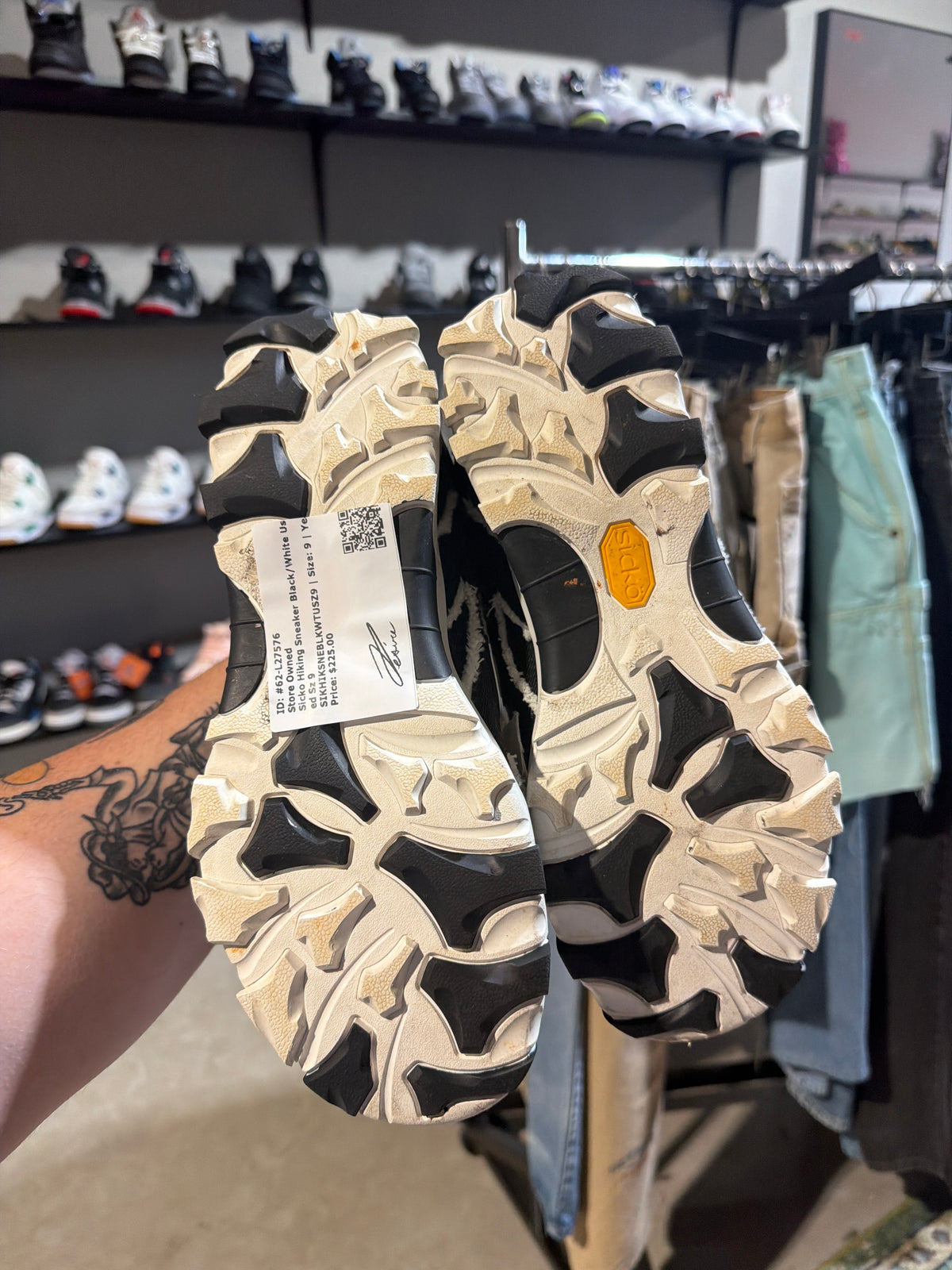 Sicko Hiking Sneaker Black/White Used Sz 9