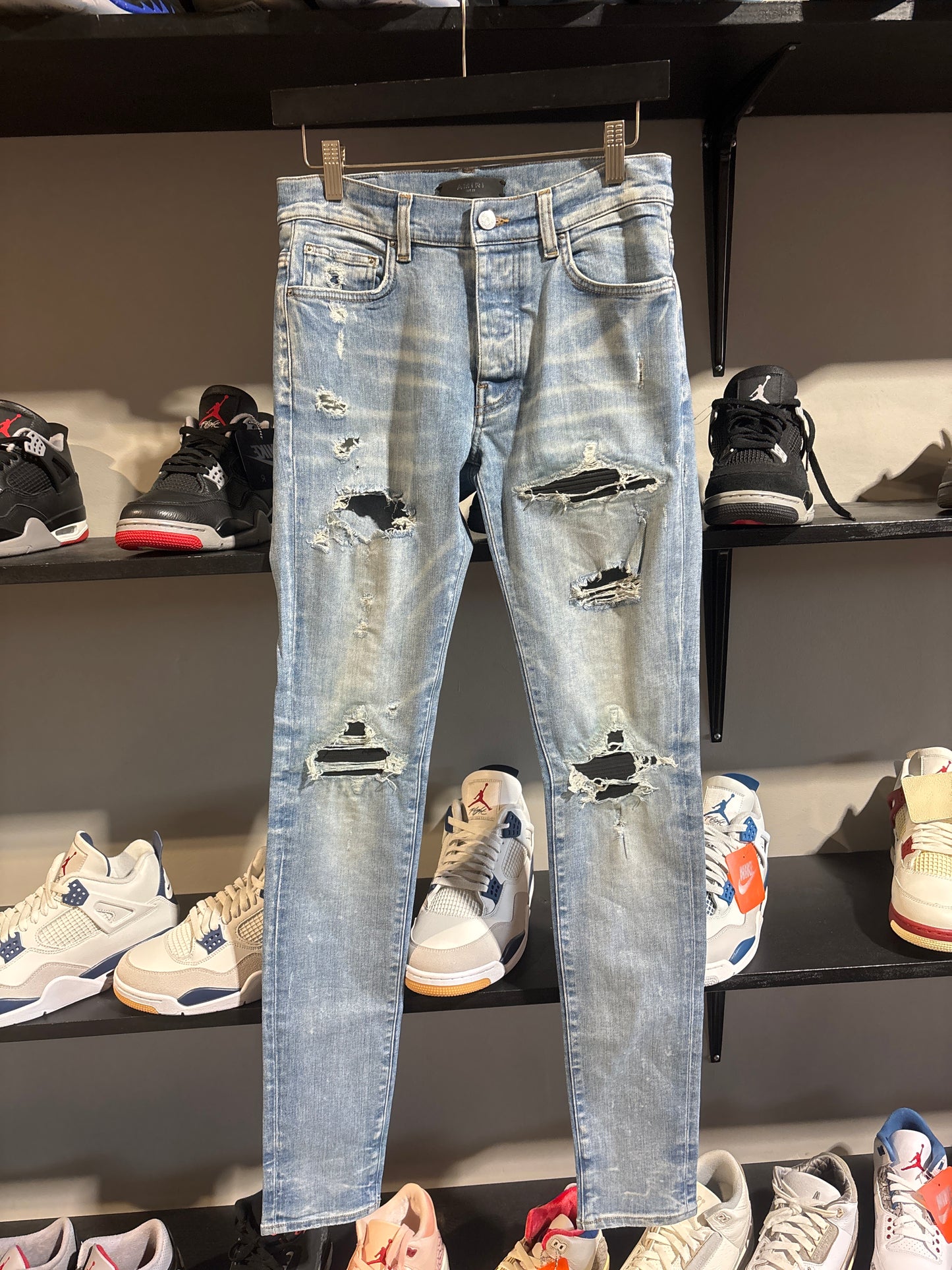 Amiri MX1 Light Wash / Black Jeans Sz 29