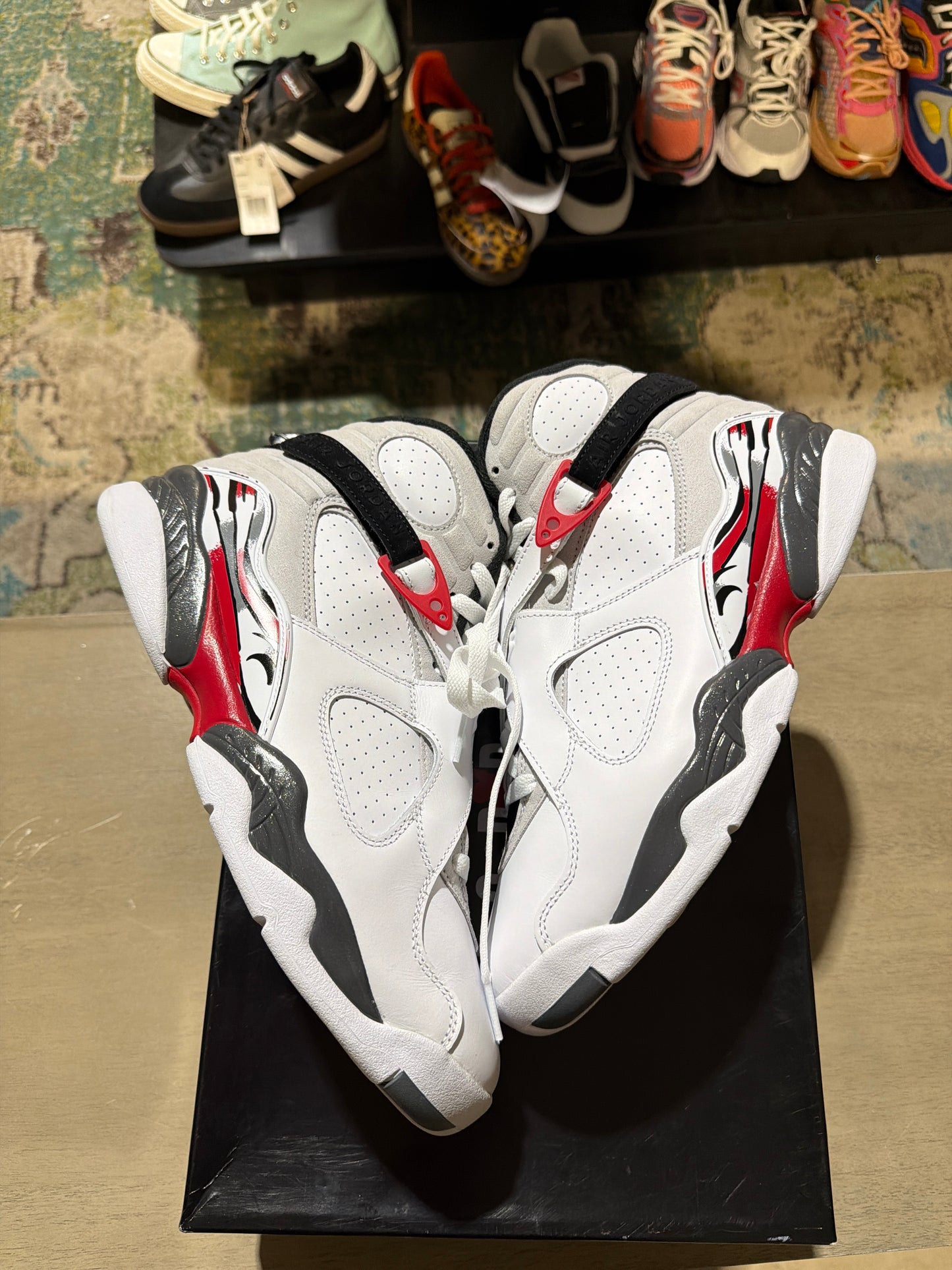 Jordan 8 Bugs Bunny Used sz 9.5