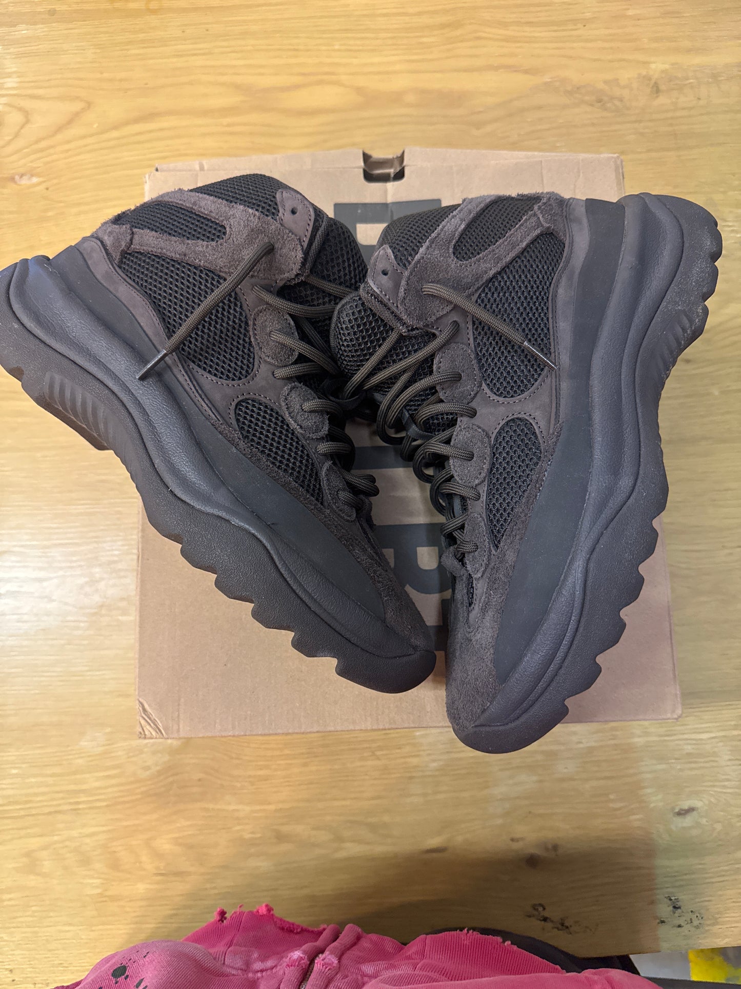 Yeezy Boot Oil Used Sz 12.5