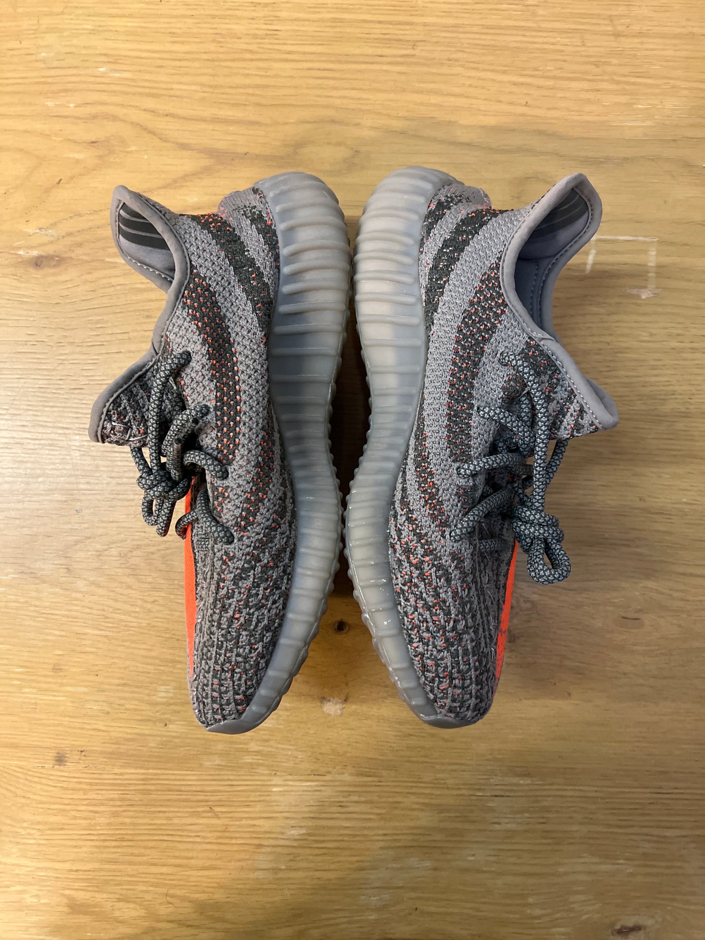 YEEZY BOOST 350 V2 BELUGA USED SZ 6.5 NB