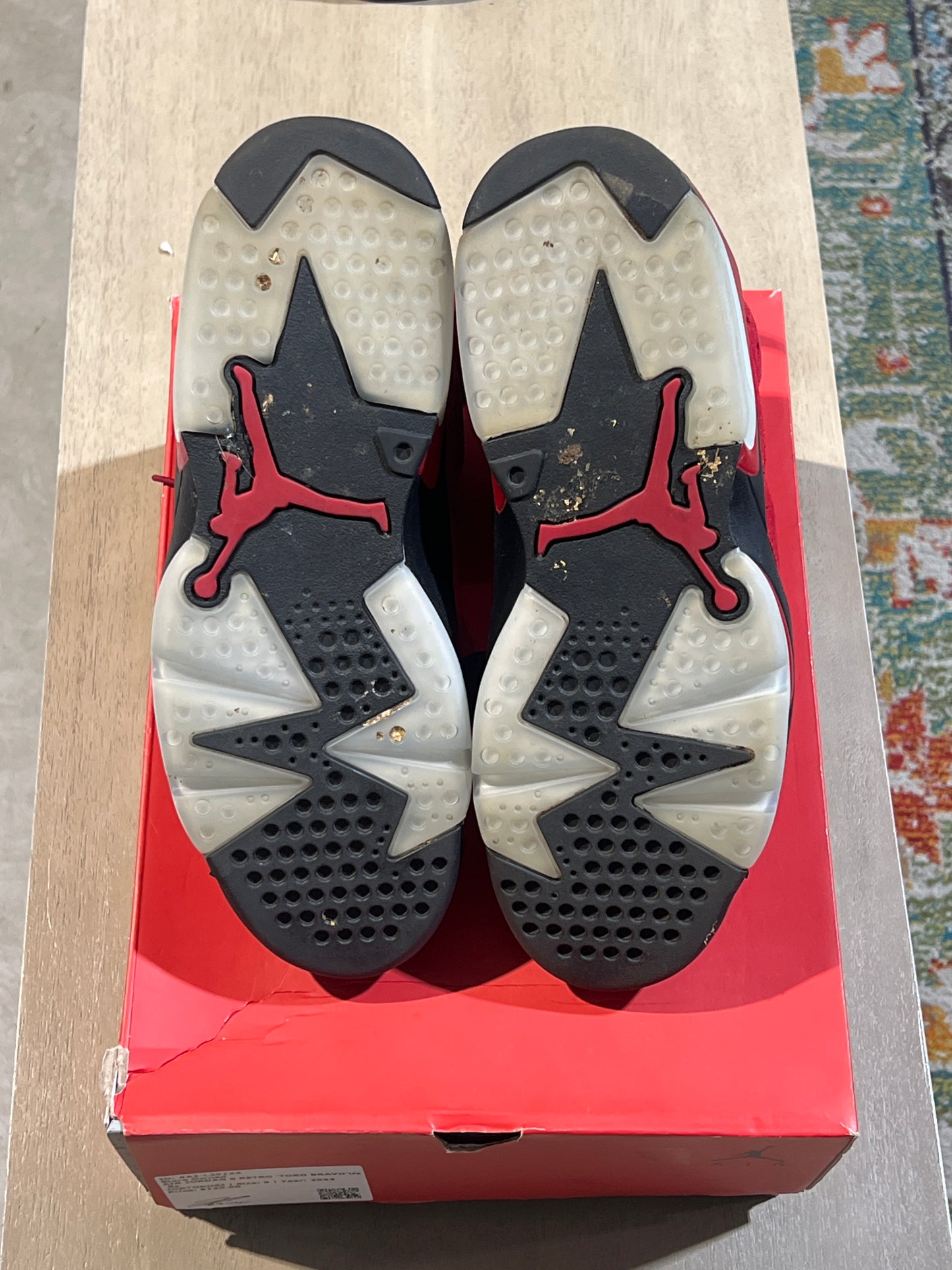 AIR JORDAN 6 RETRO TORO BRAVOUsed Sz