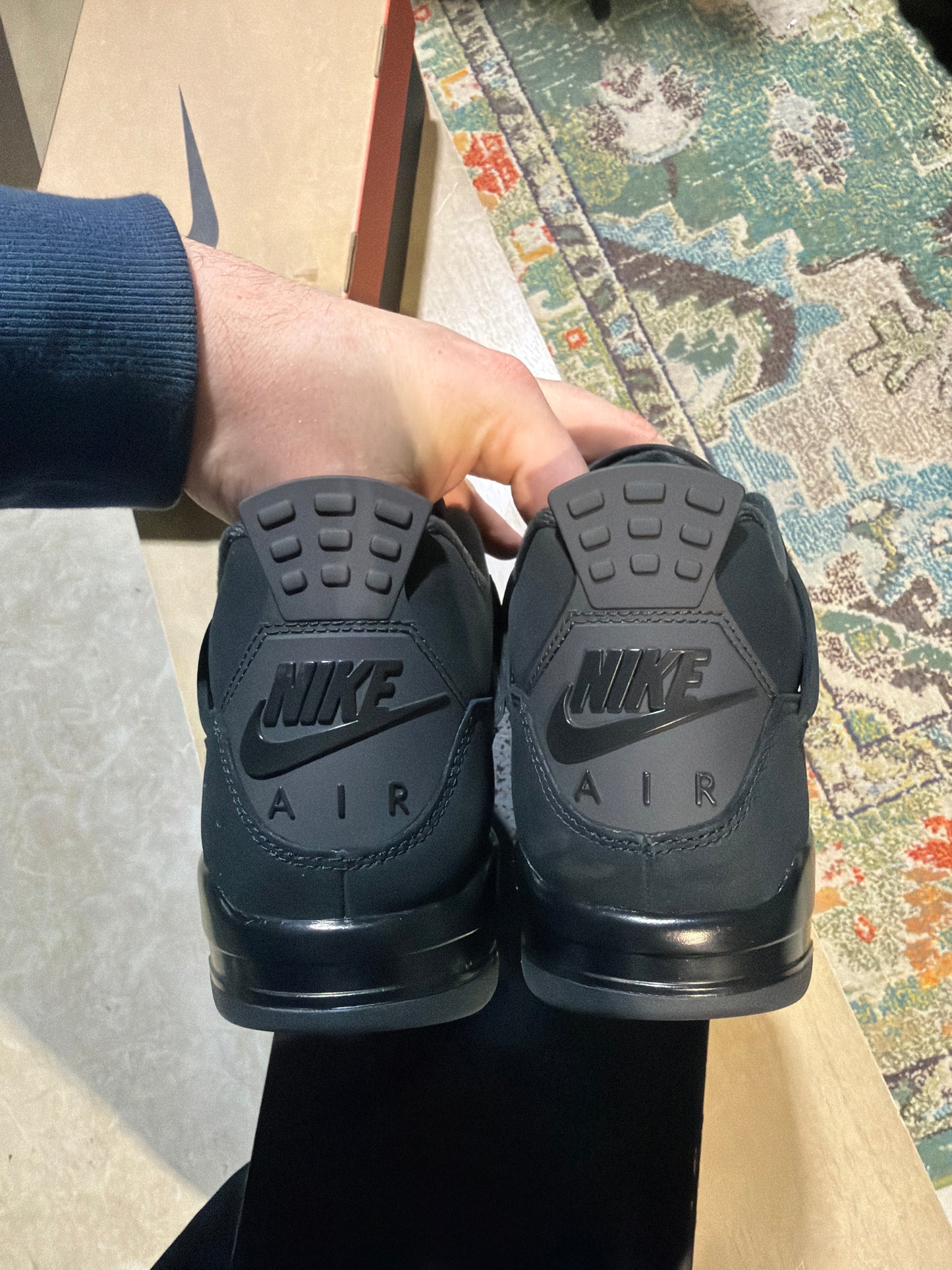 Jordan 4 Black Cat used Sz 8