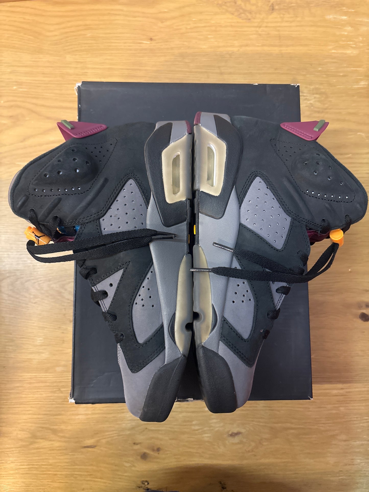 JORDAN 6 BORDEAUX USED SZ 8.5