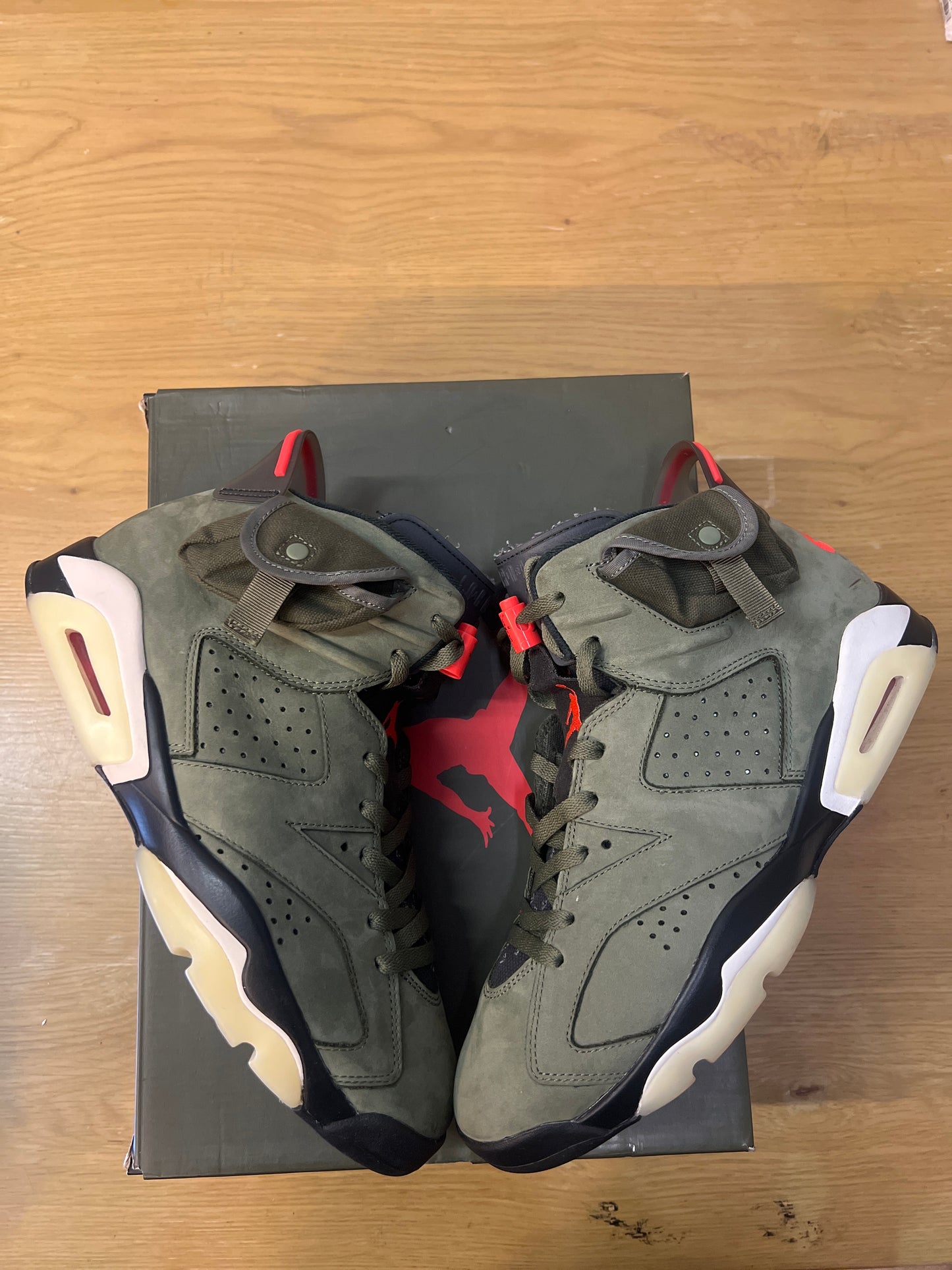 TRAVIS SCOTT X AIR JORDAN 6 RETRO OLIVE USED SIZE 11
