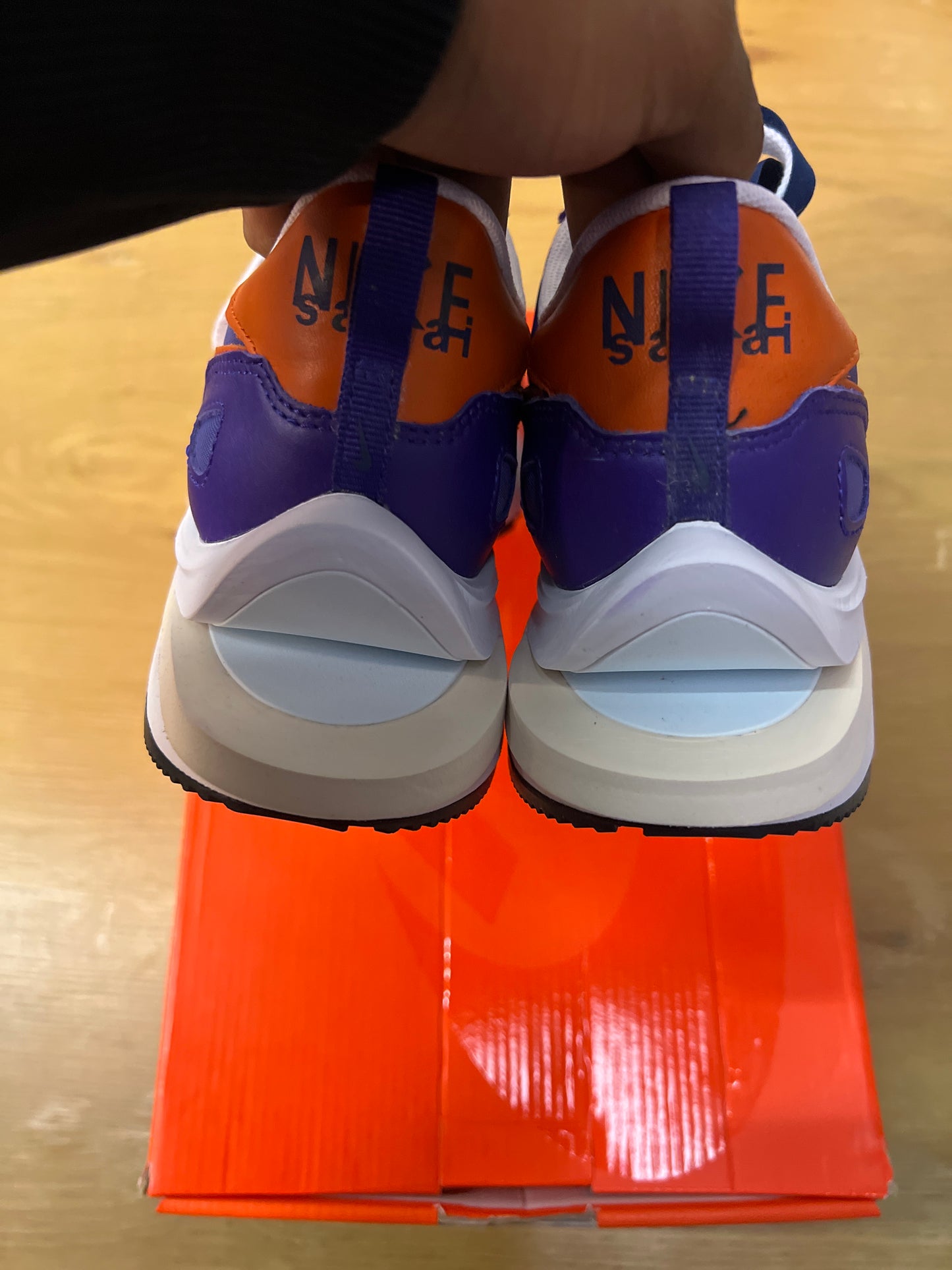 SACAI X VAPORWAFFLE DARK IRIS USED SIZE 8