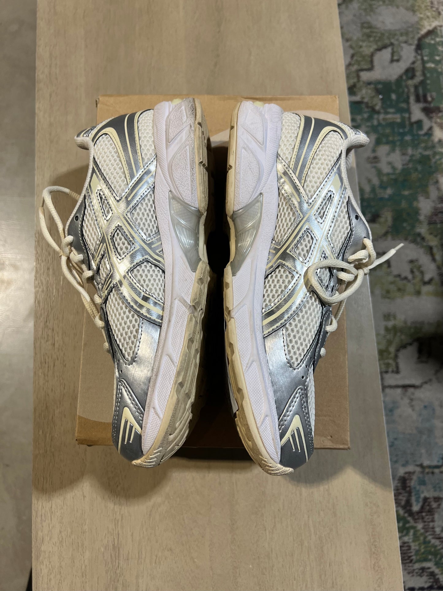 asics gel 1130 silver cream used sz 9.5W