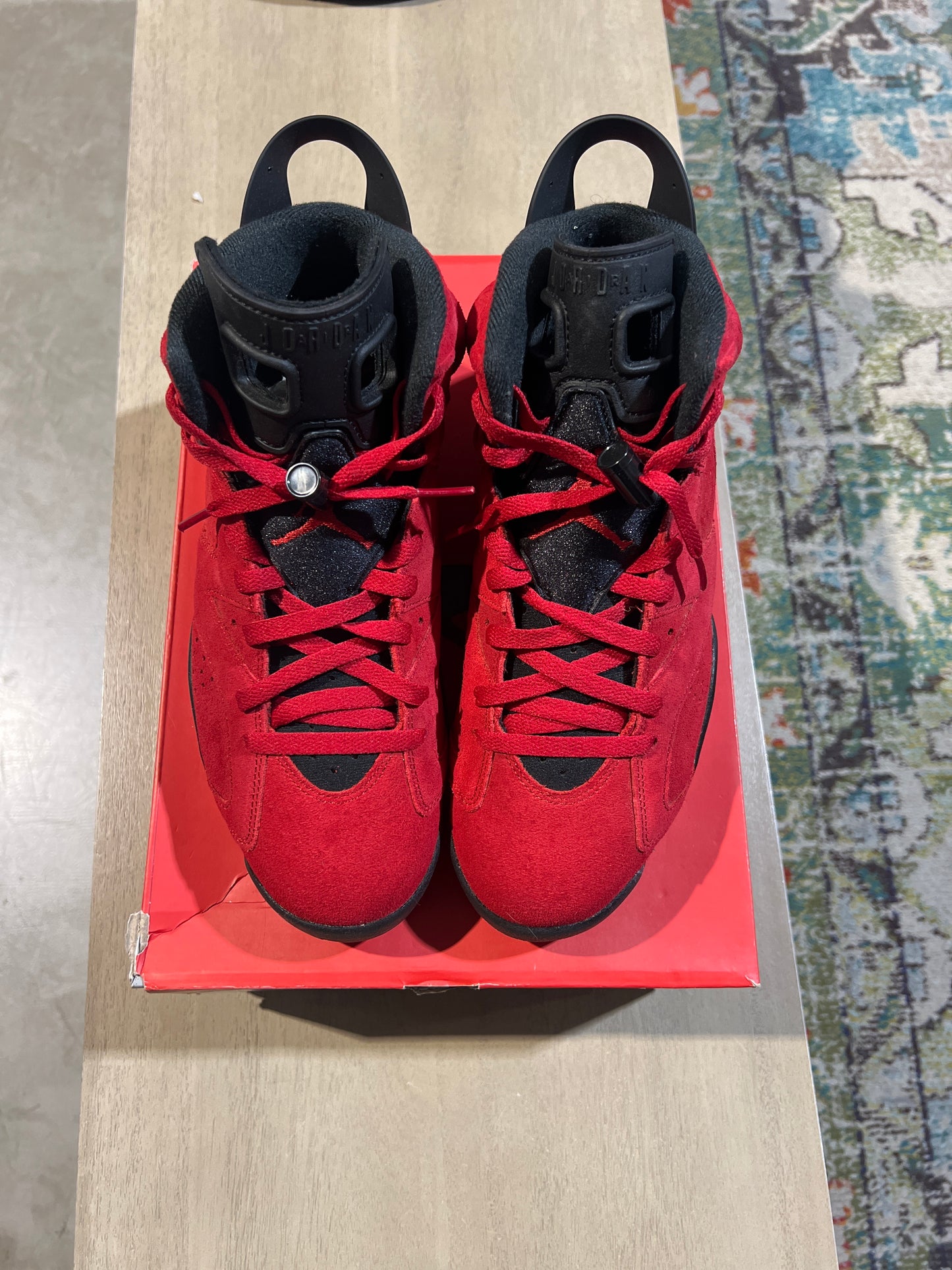 AIR JORDAN 6 RETRO TORO BRAVOUsed Sz