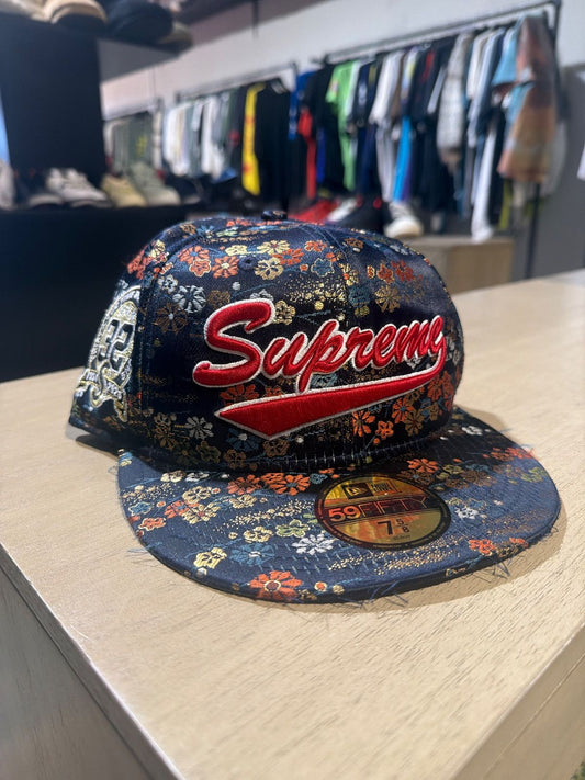 Supreme Floral Jacquard Fitted Hat