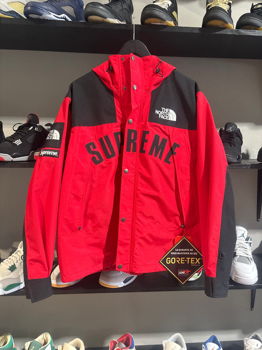 Supreme The North Face Arc Logo Mountain Parka