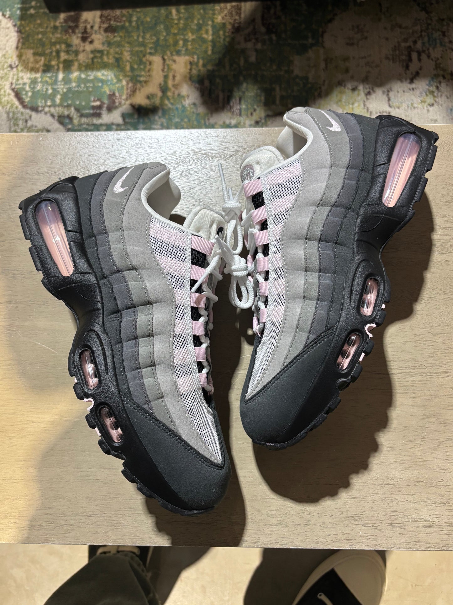 Airmax 95 Soft Pink Used Sz 10.5W NB