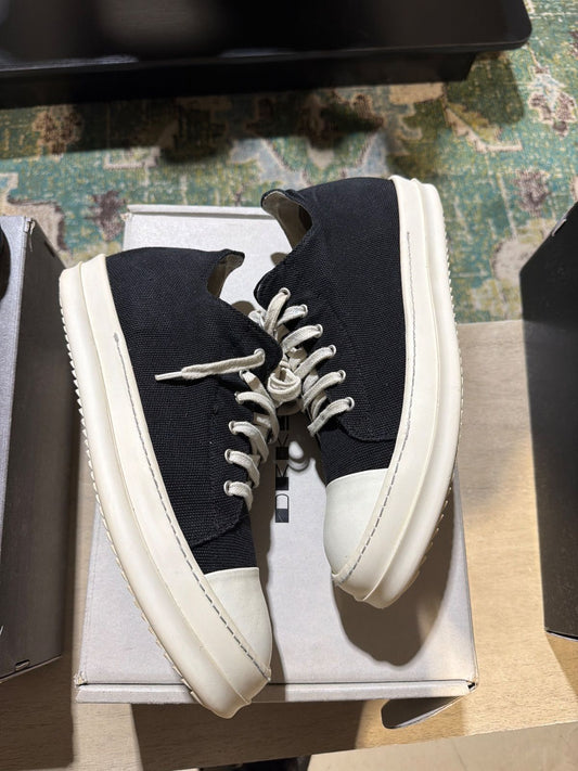 Rick Owens Ramone Low Black/White - Pre-Owned