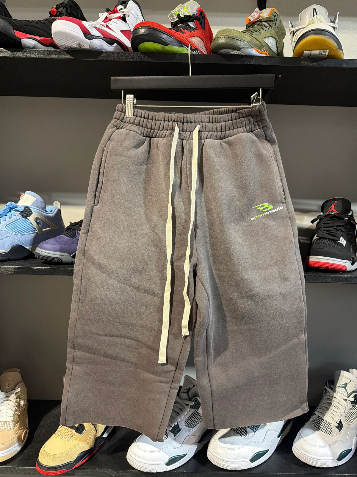 Abominable B Logo Grey/Green Shorts