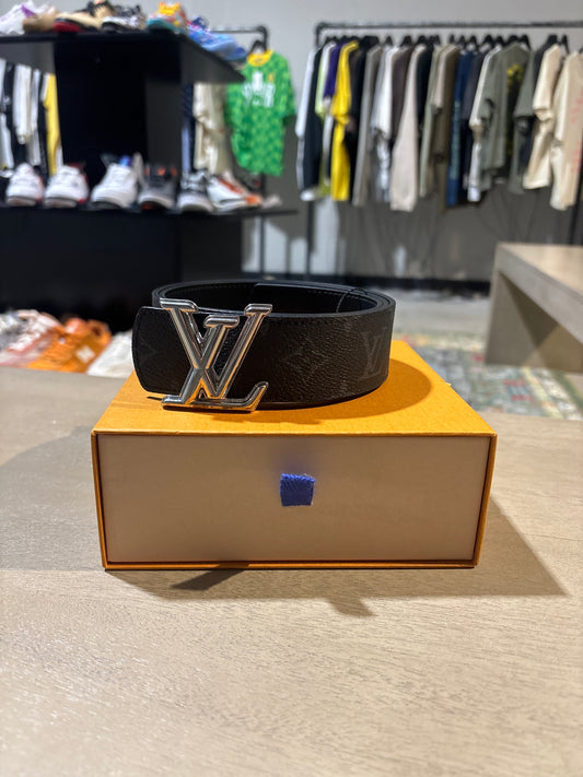 1. LV Black Monogram Belt Black FITS SIZE 30