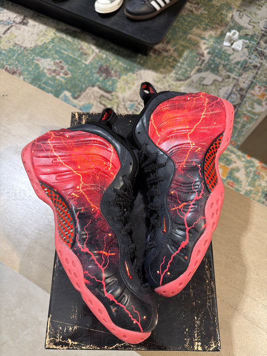 Nike Foamposite Stranger Things Used Sz 11.5