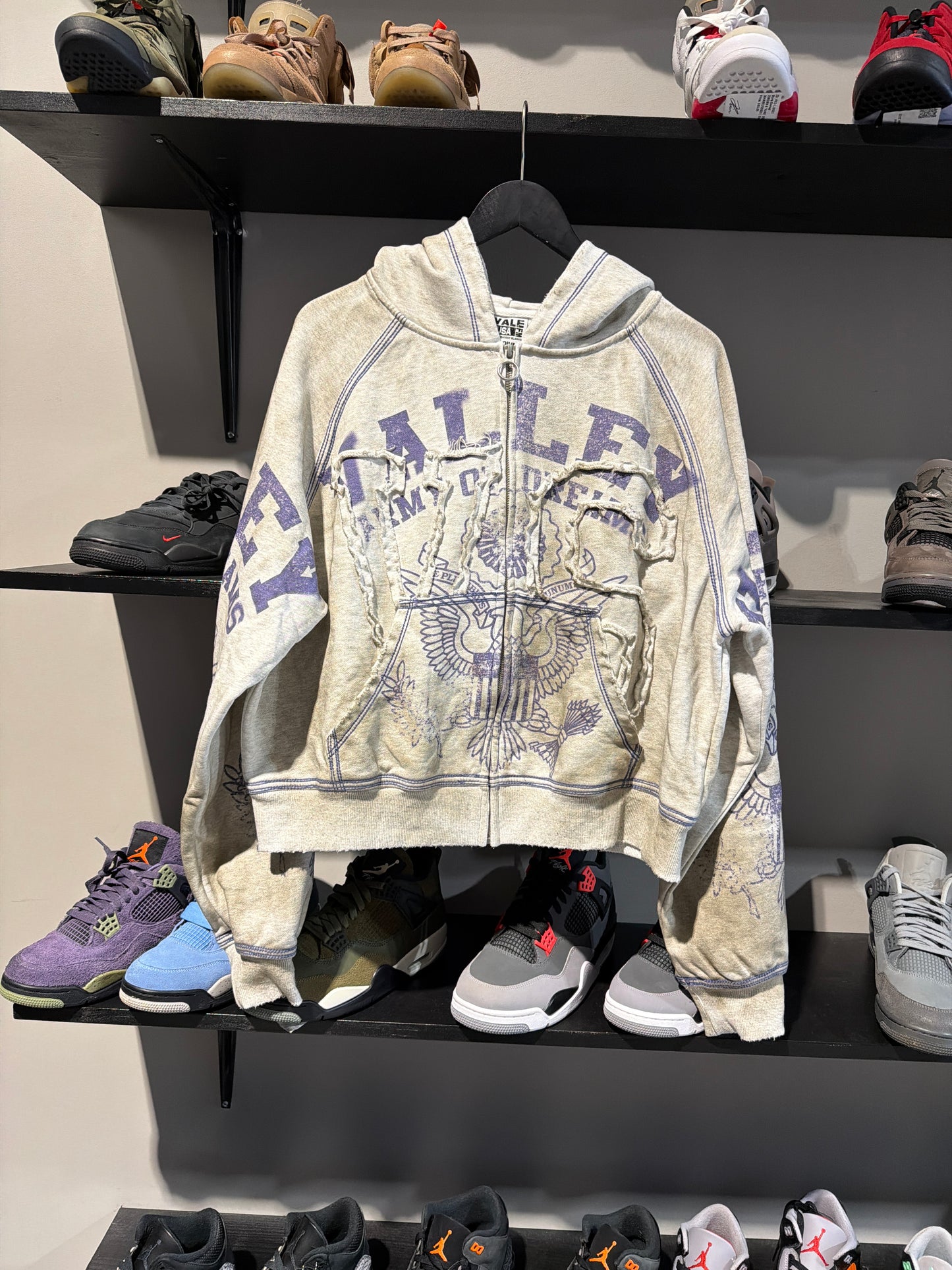 Vale Army Zipup Grey