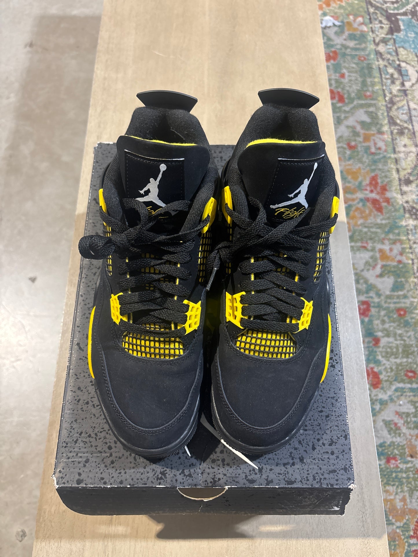 Jordan 4 Thunder Used Sz 9.5