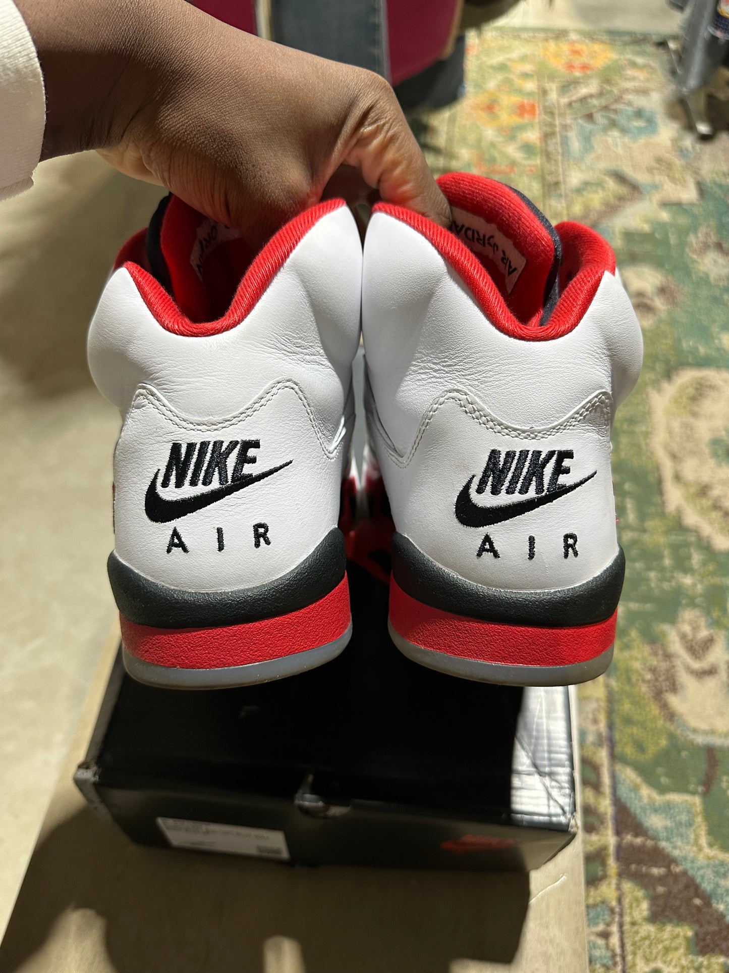 Jordan 5 Fire Red Used Sz 12 (1)