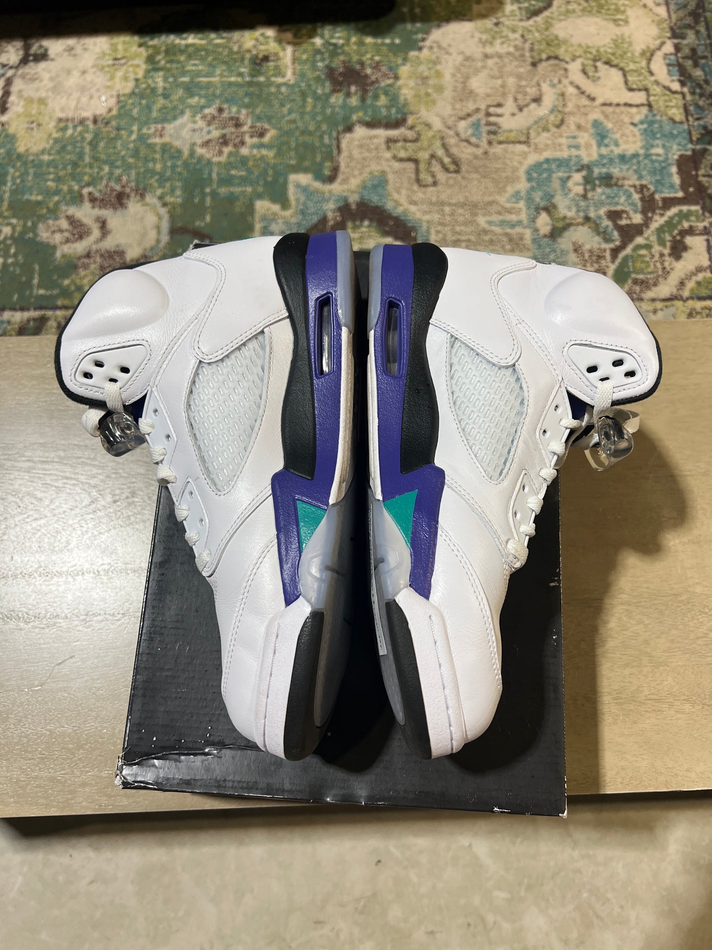 Jordan 5 Grape Used Sz 9.5