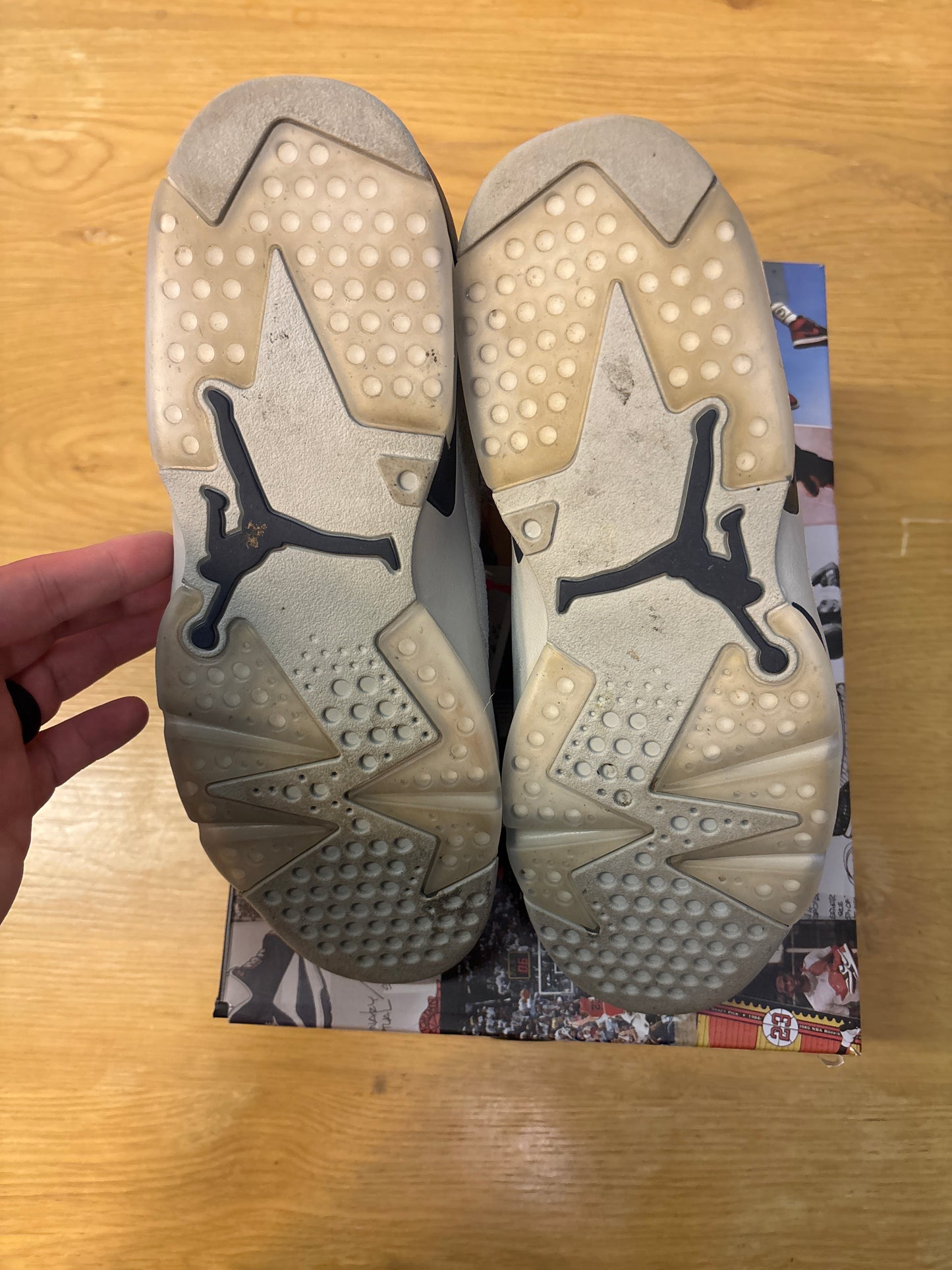 JORDAN 6 GEORGETOWN Used Sz 10.5