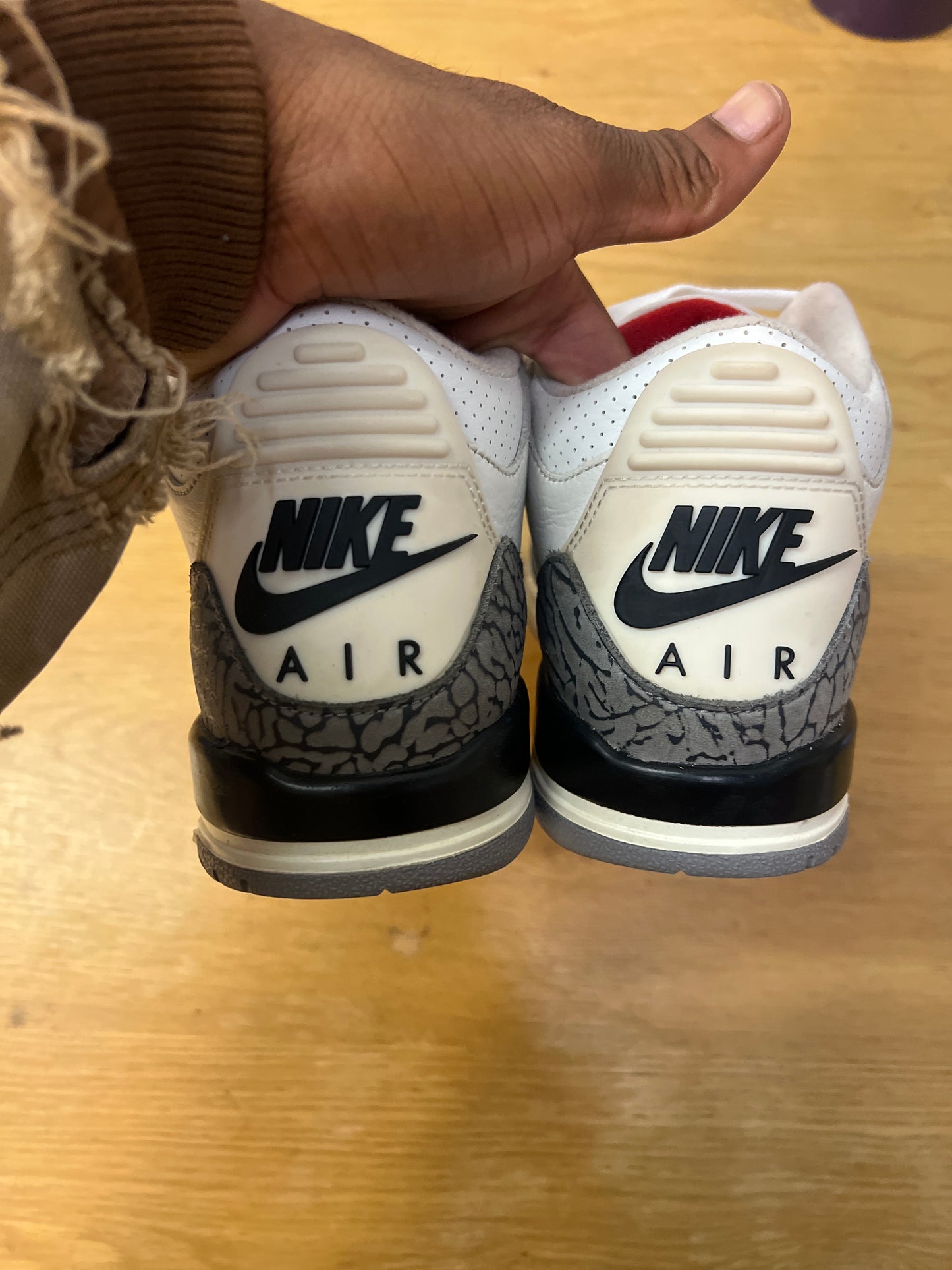 Jordan3 white cement used6Y