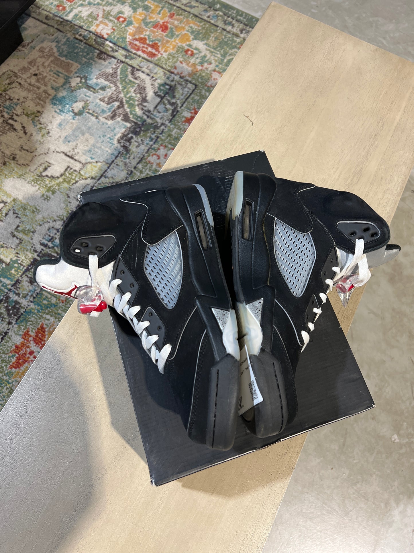 Jordan 5 Black Metallic 2025 Used Sz 9