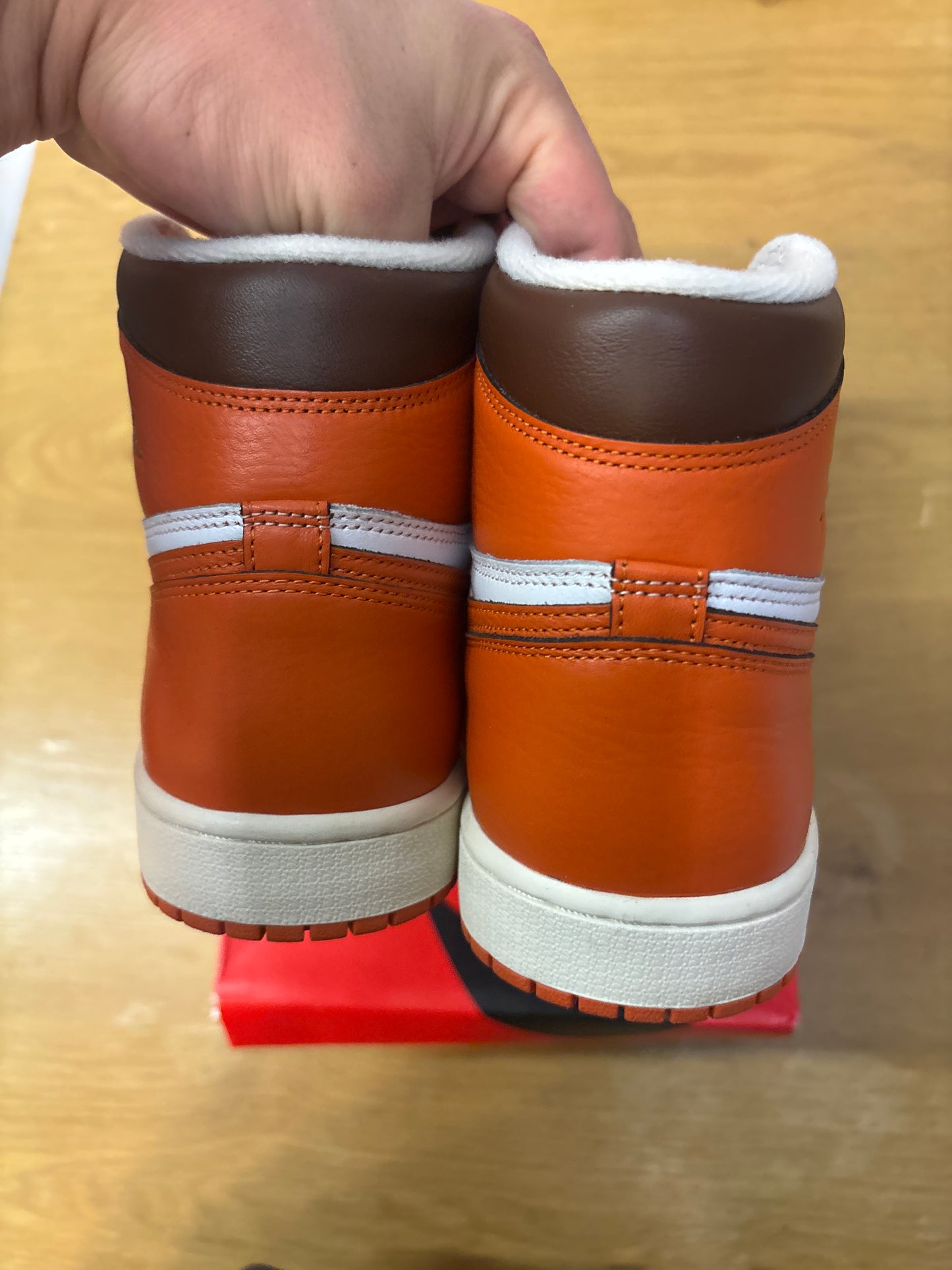 WMNS JORDAN 1 HIGH STARFISH Used Sz 10.5W