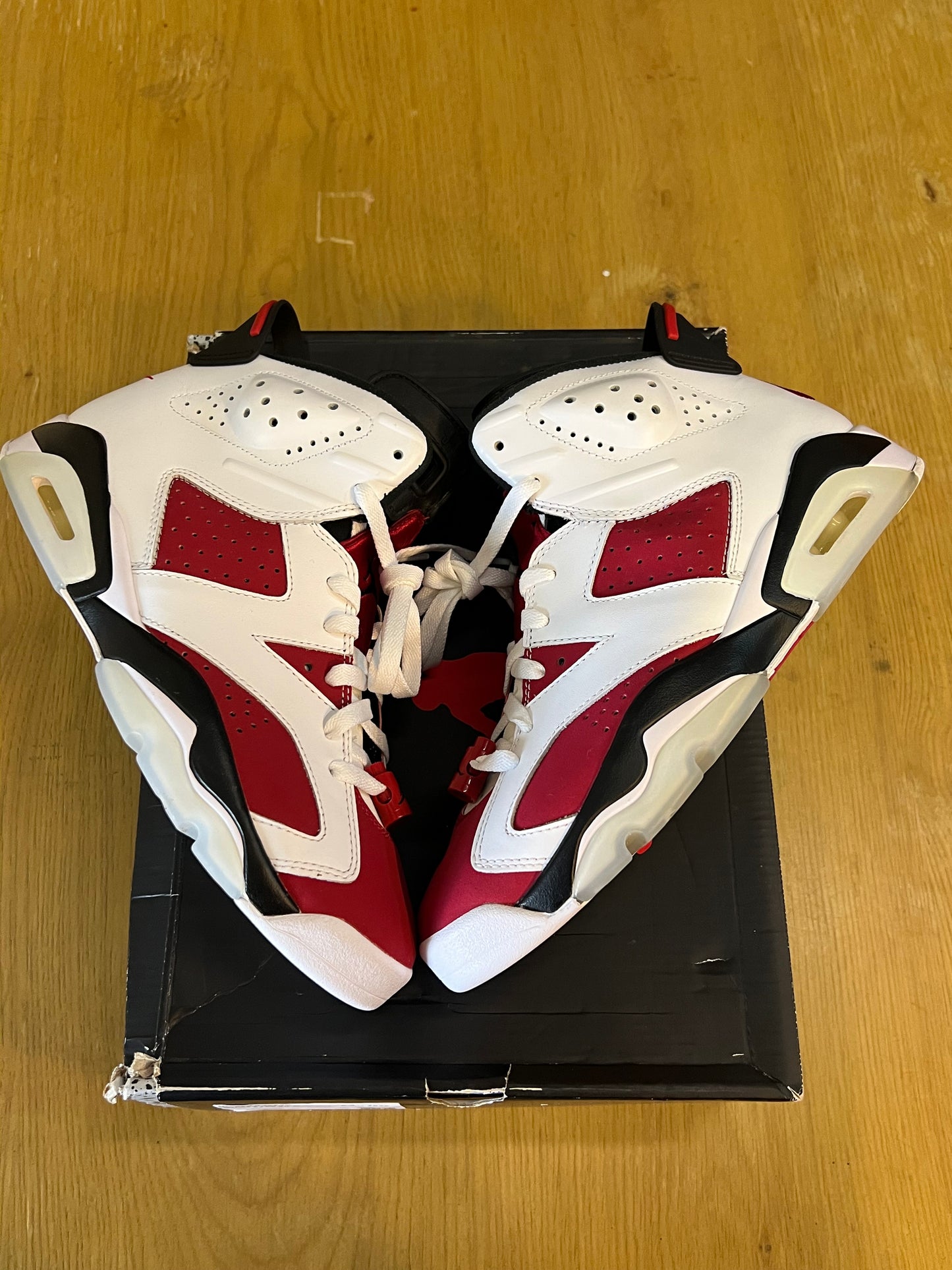 Jordan 6 Carmine Used Sz 8.5