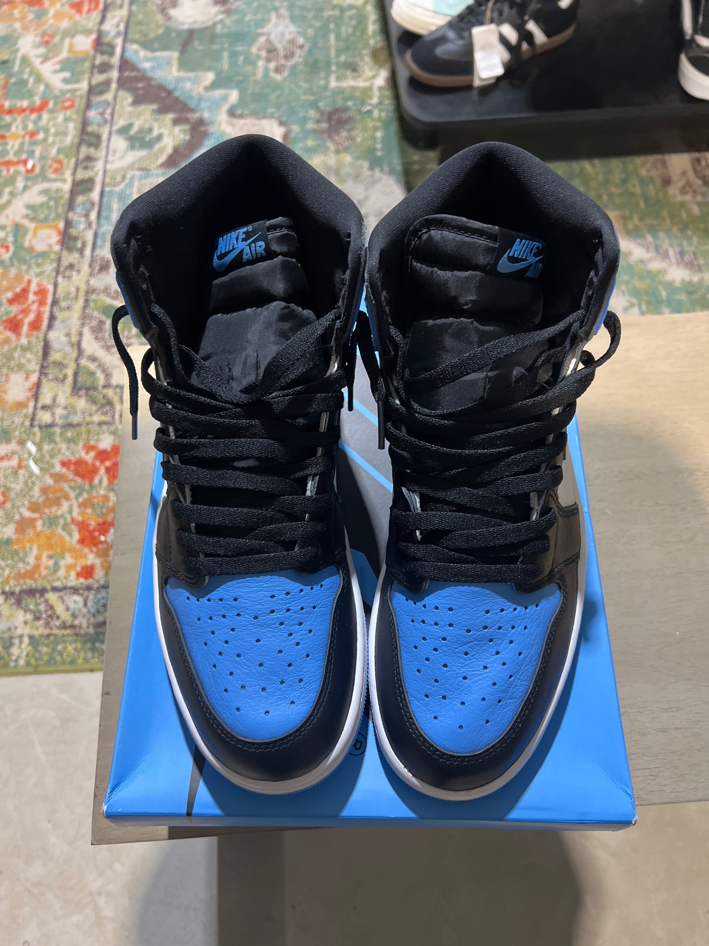 Jordan 1 Unc toe used sz 11