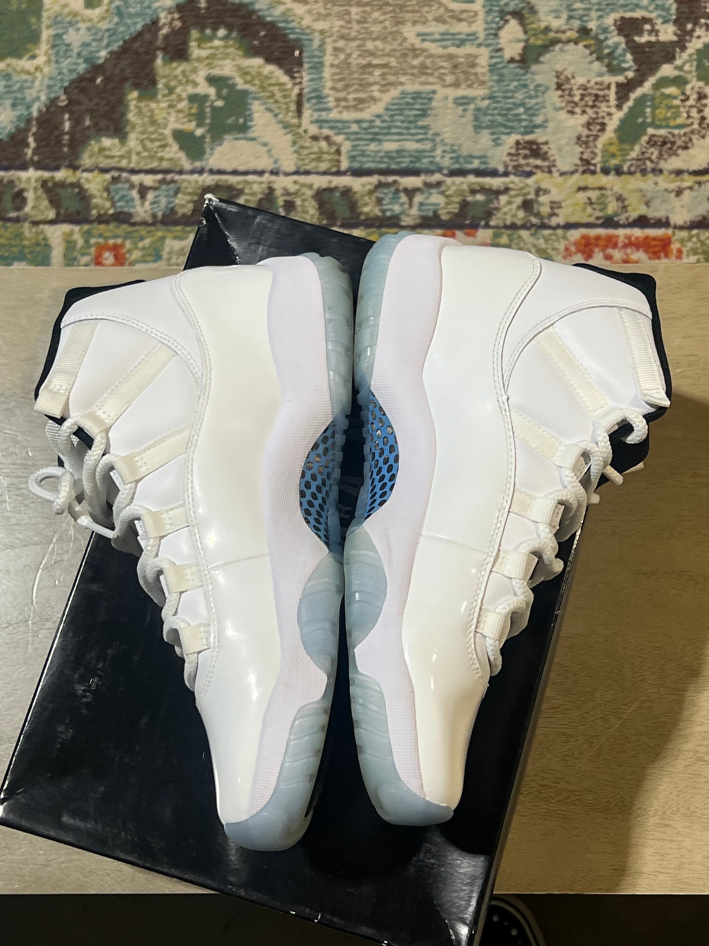 Jordan 11 Legend Blue Used Sz 9