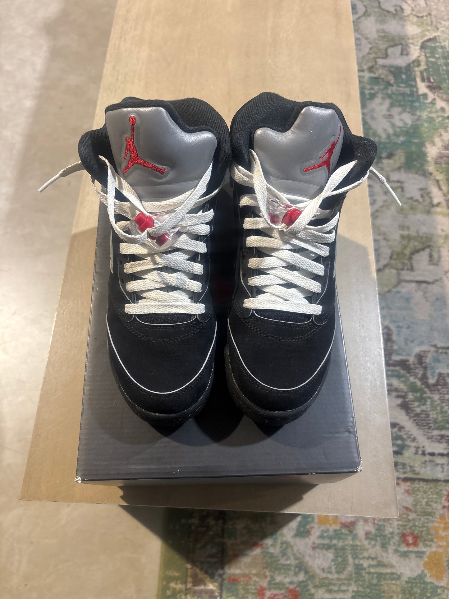Jordan 5 Black Metallic used sz 6Y