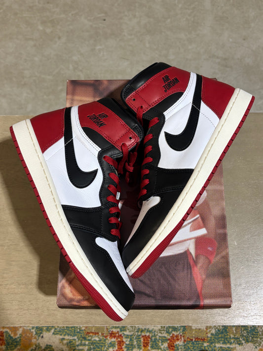 AIR JORDAN 1 RETRO HIGH OG BLACK TOE REIMAGINED USED SZ 10.5